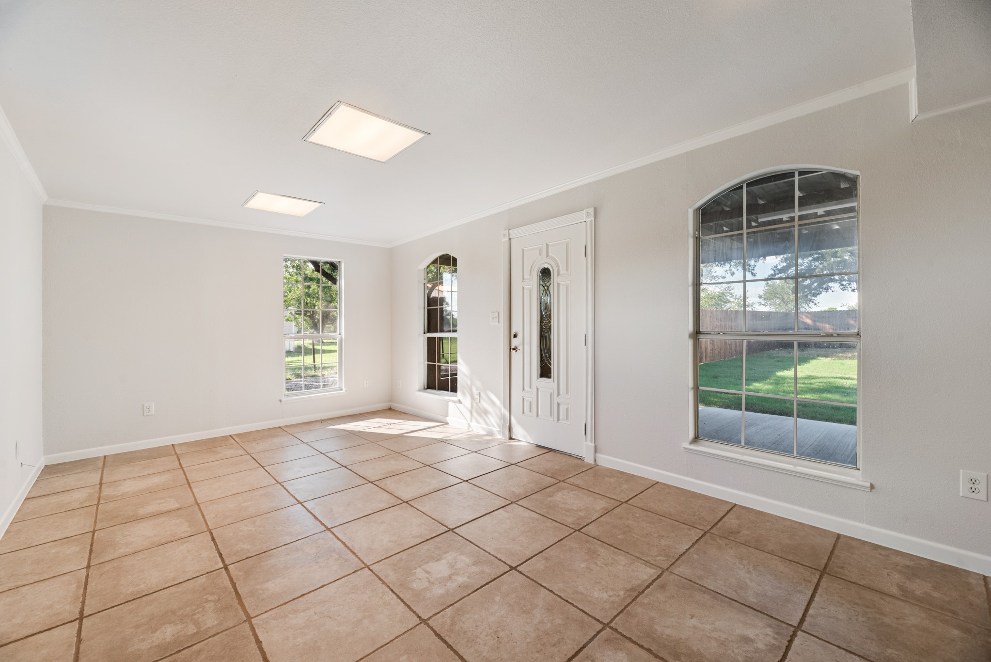 9566 Plainview Road