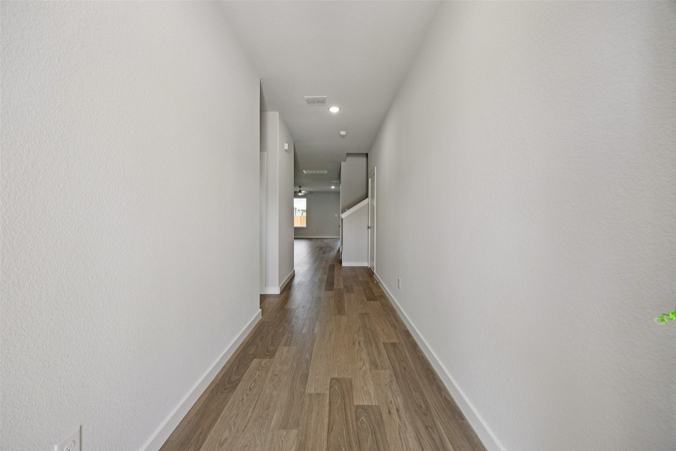 518 Regency Court