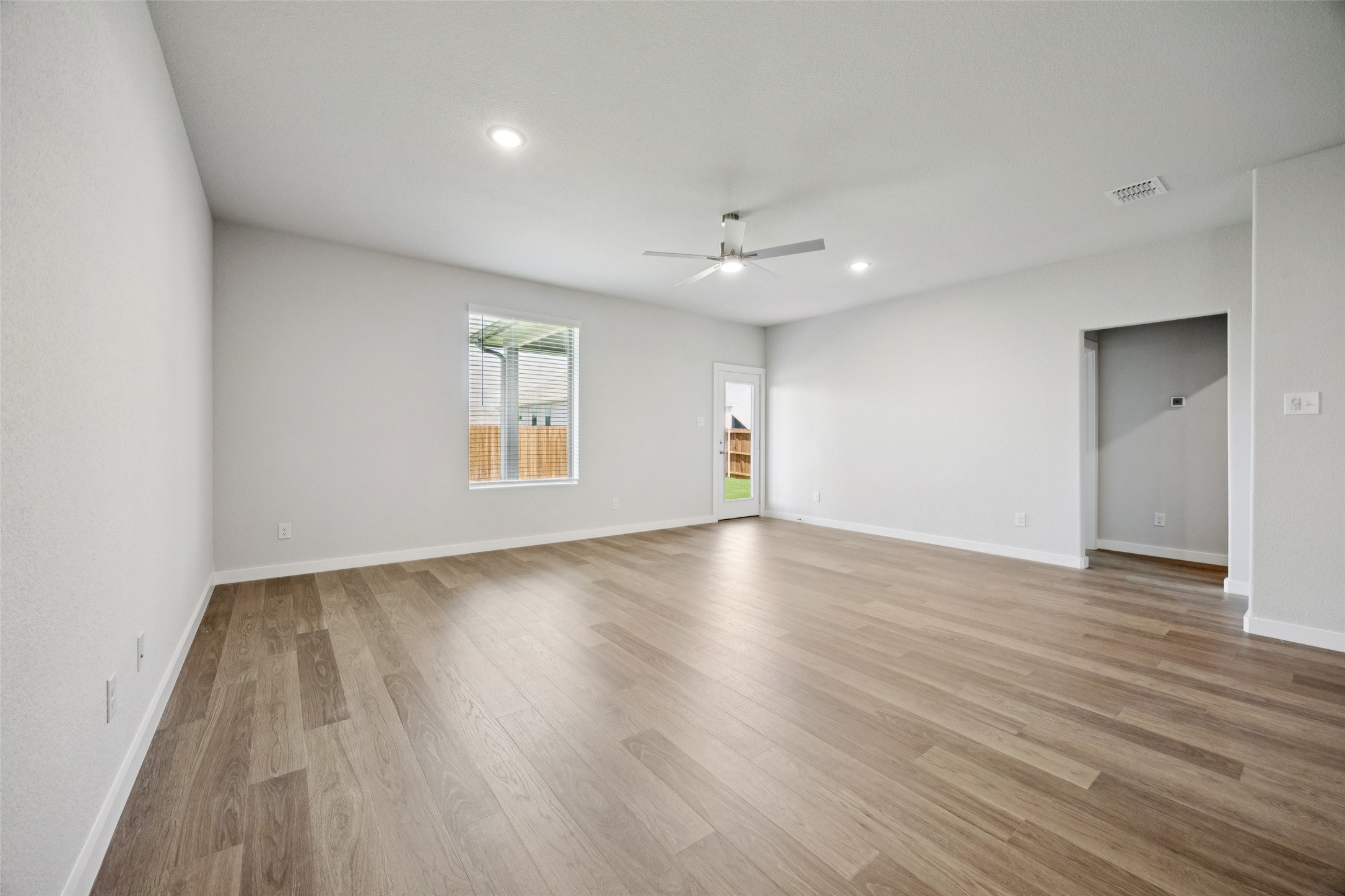 518 Regency Court