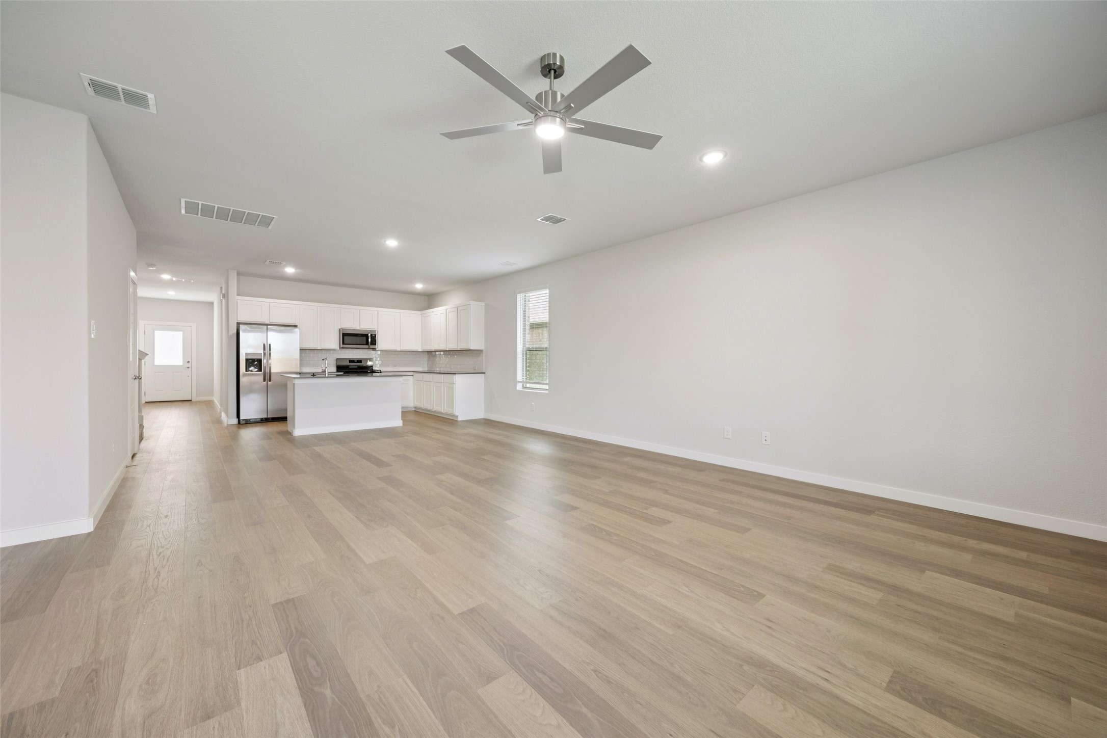 518 Regency Court