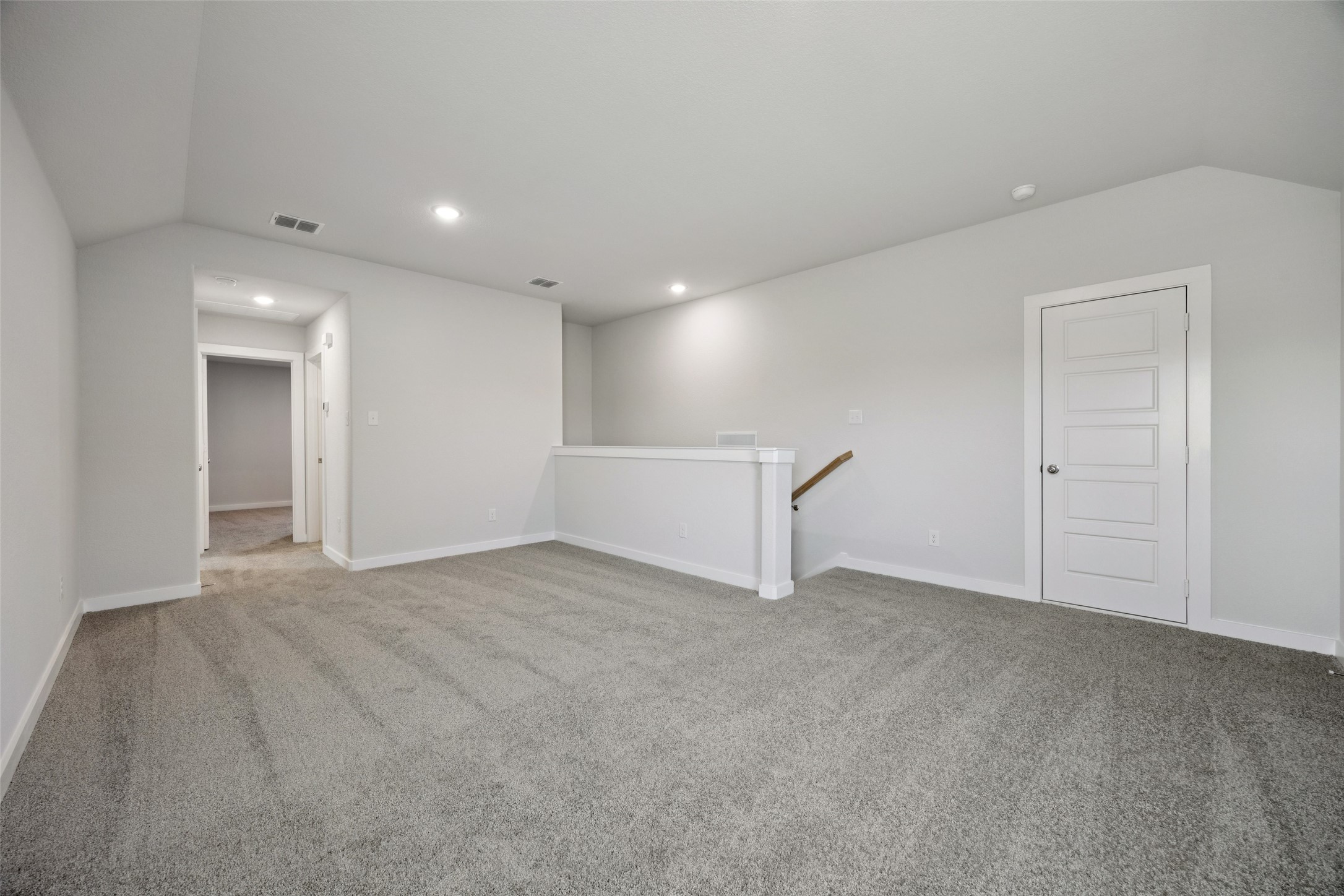 518 Regency Court