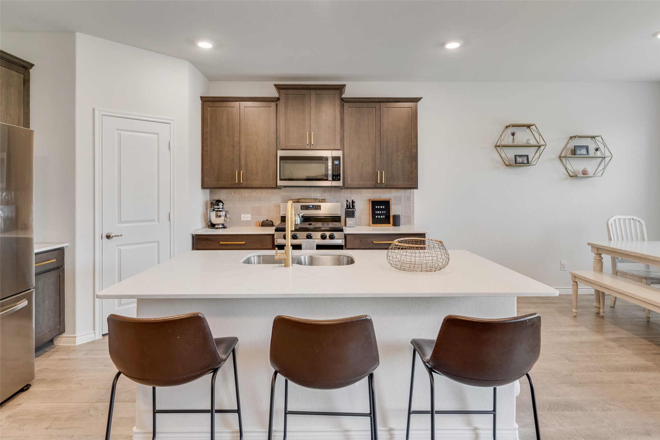 10613 Ponderosa Trail