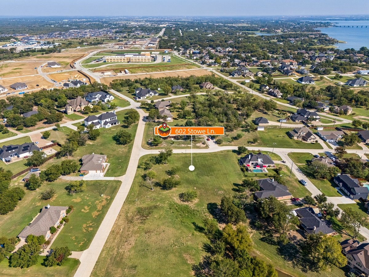 602 Stowe Lane