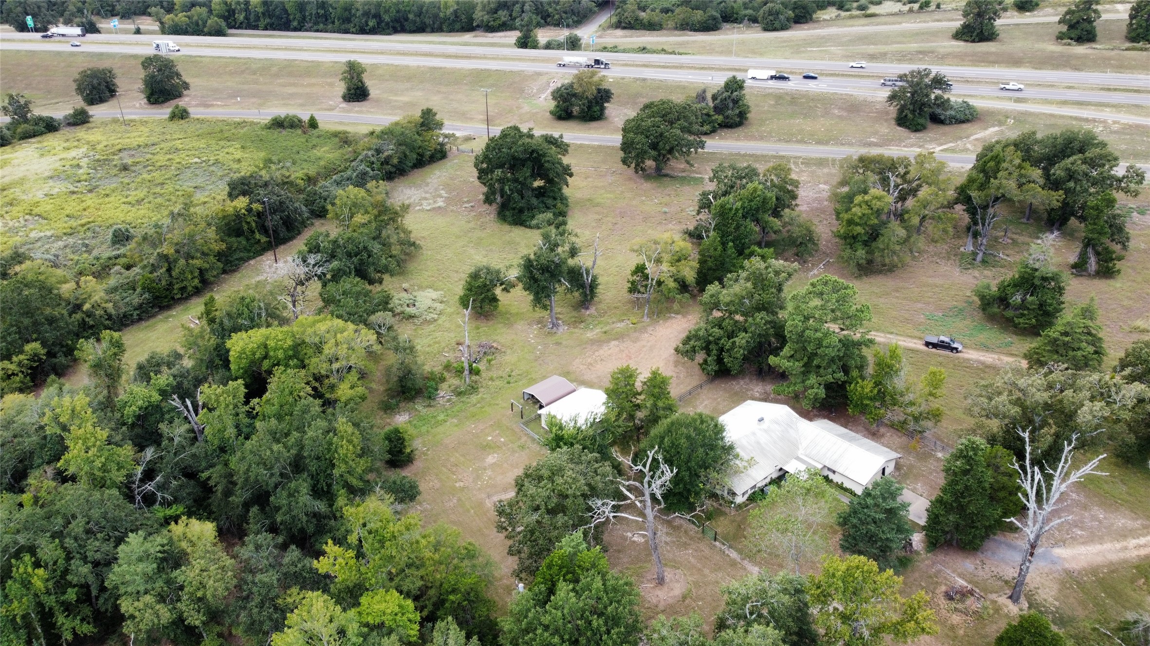 I-45 Frontage Rd.