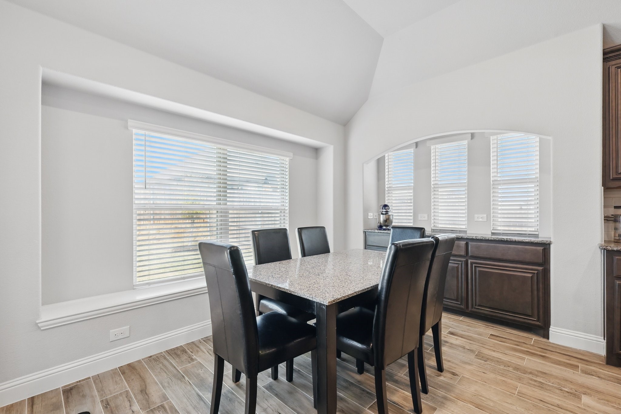 1115 Wyndbrook Drive