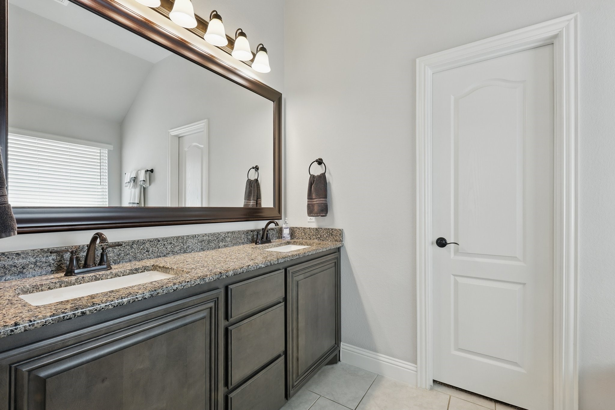 1115 Wyndbrook Drive