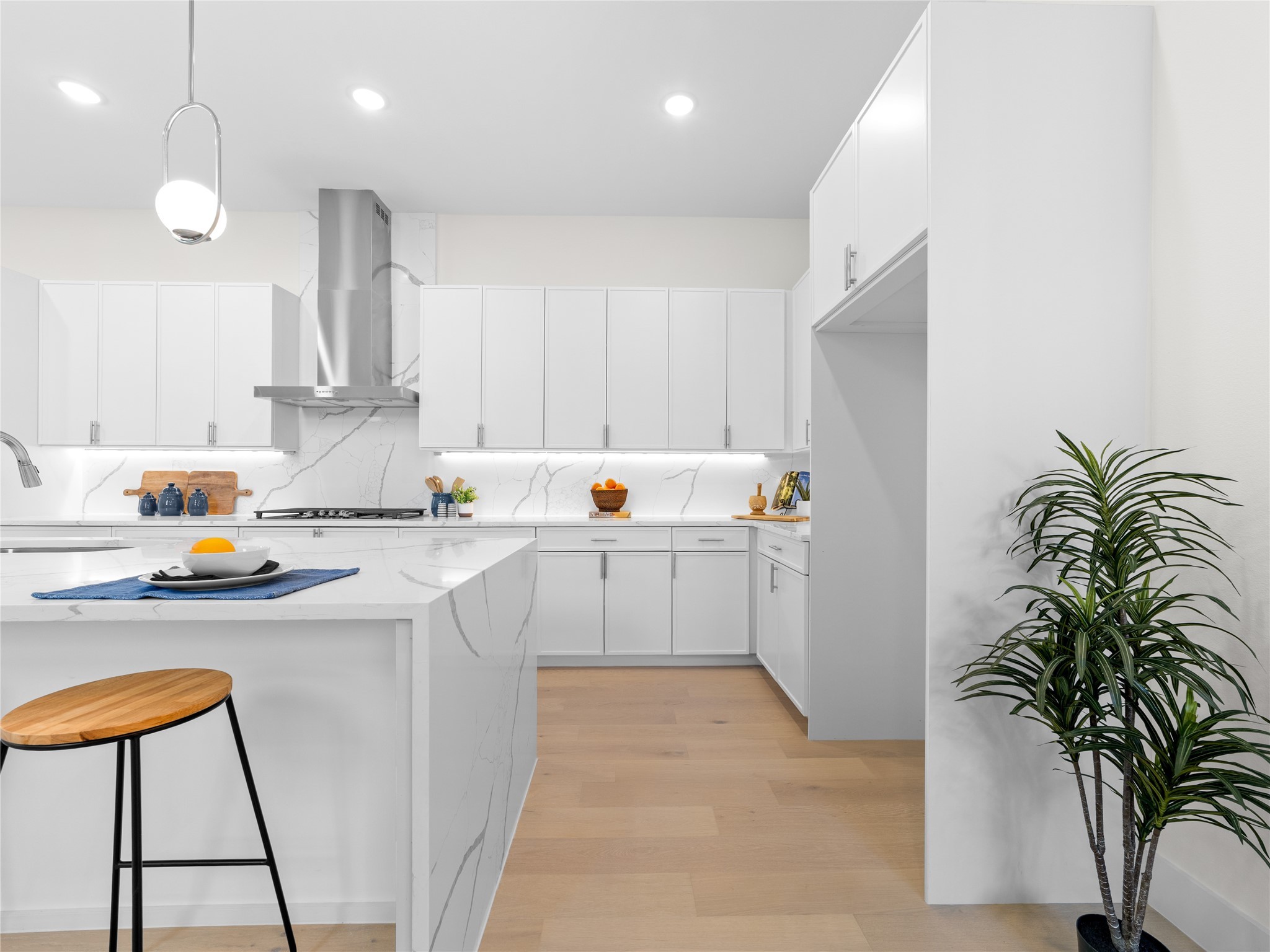 426 Martinique Avenue