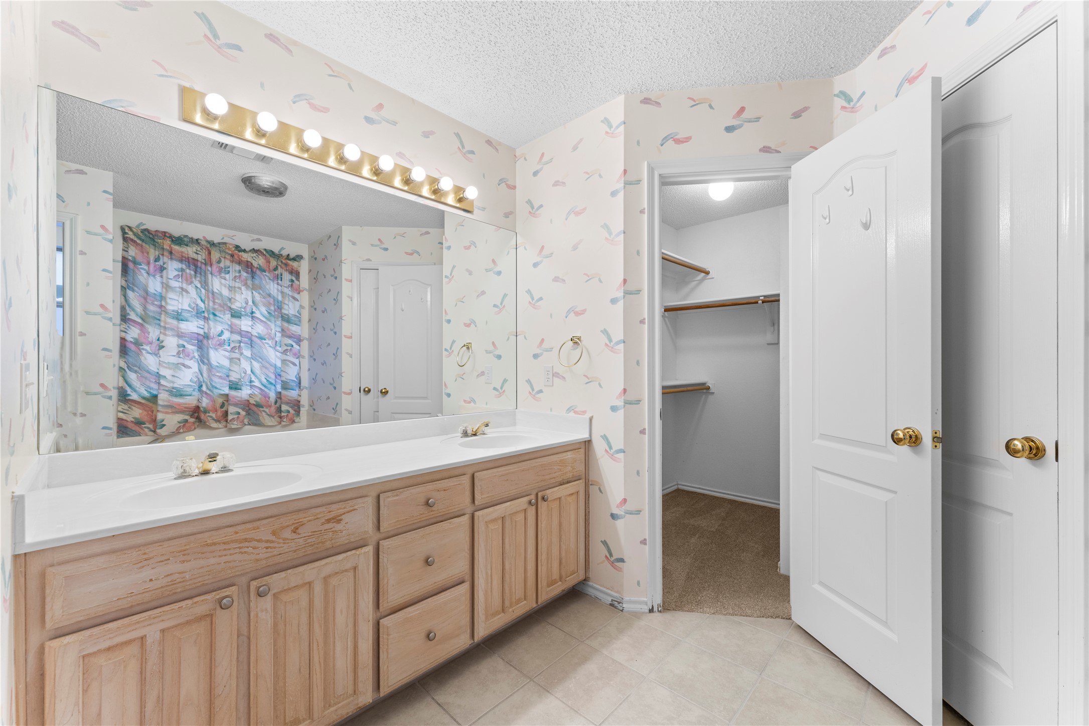 7632 Arbor Ridge Court