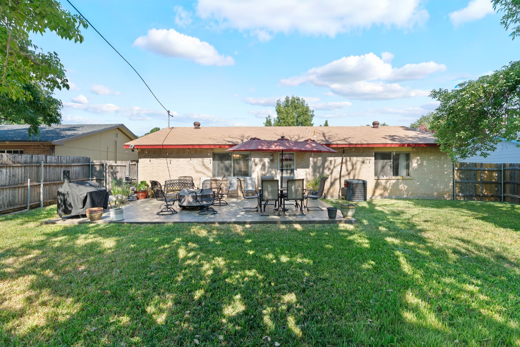 960 Ashwood Drive