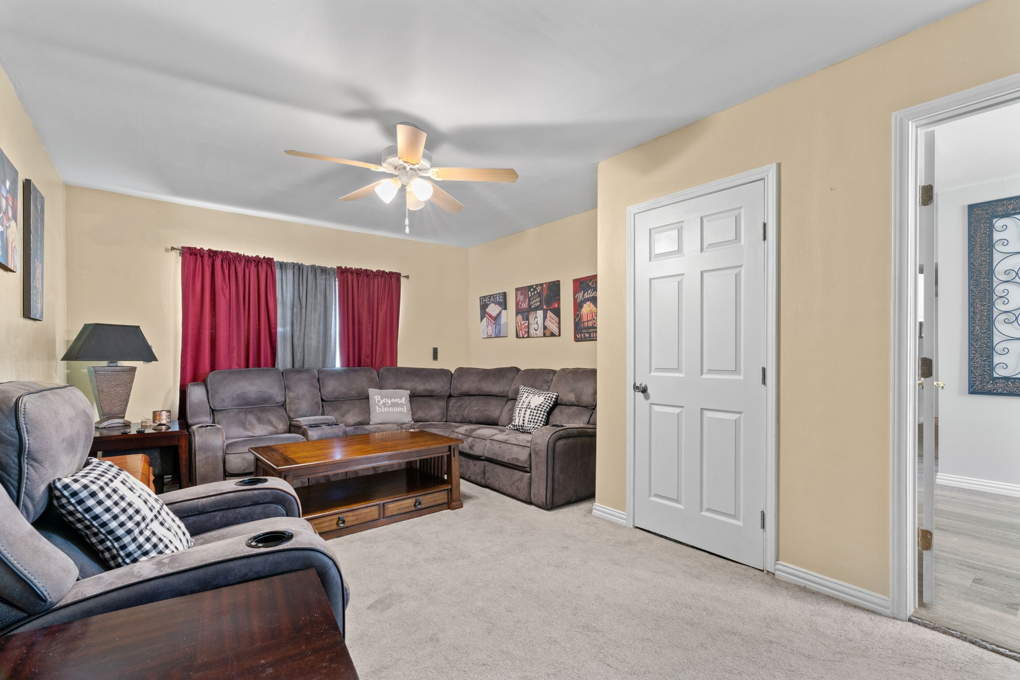 960 Ashwood Drive