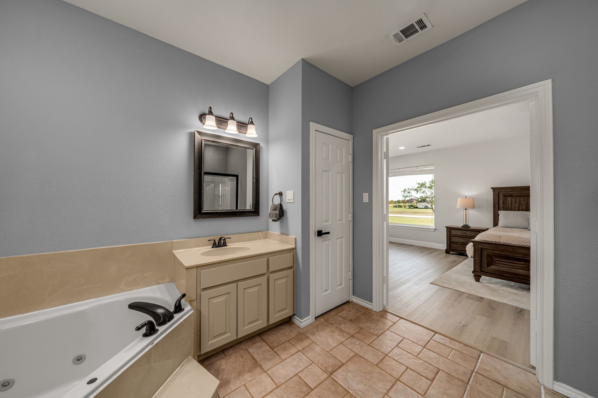 4094 Preston Lakes Circle