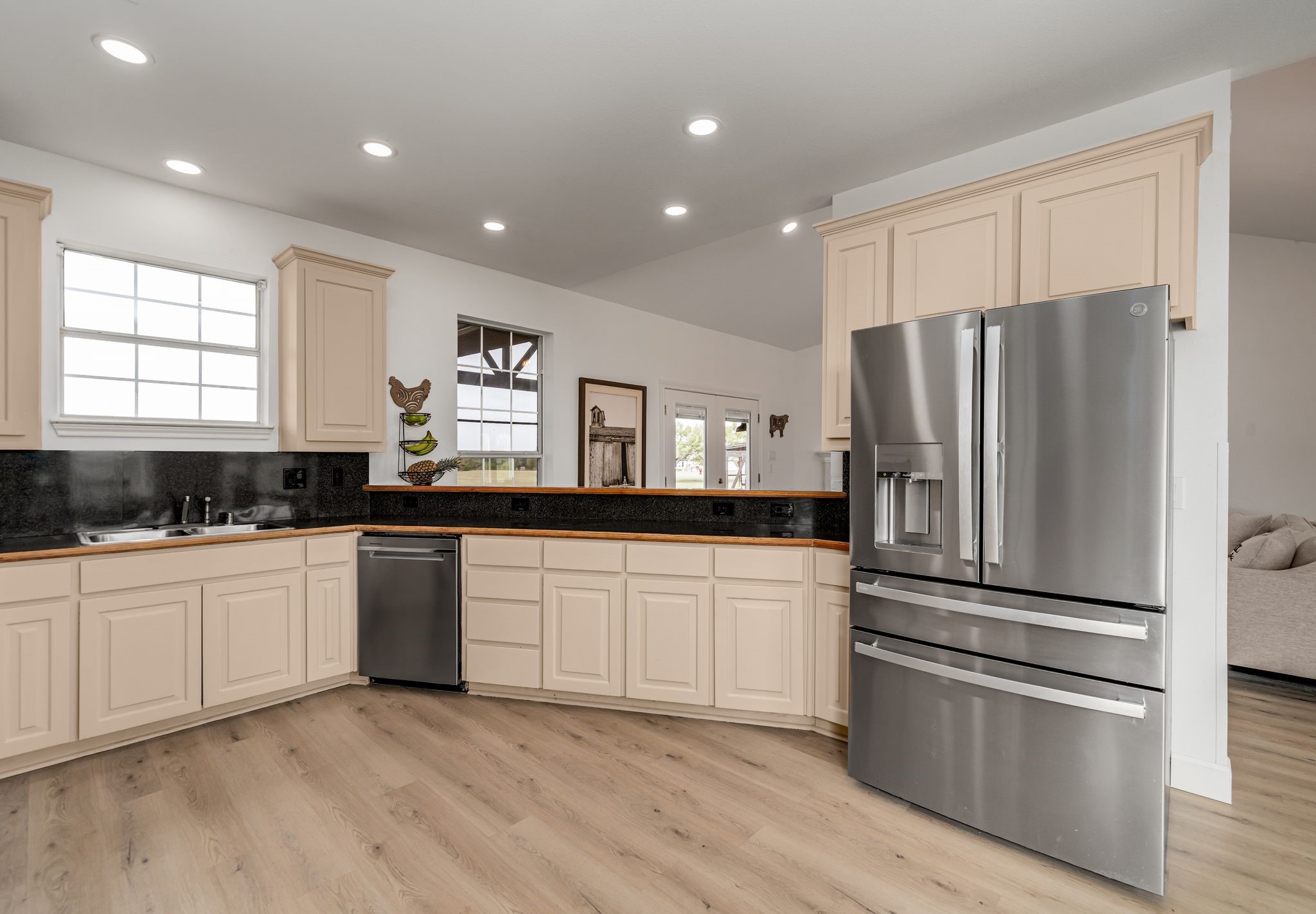 4094 Preston Lakes Circle