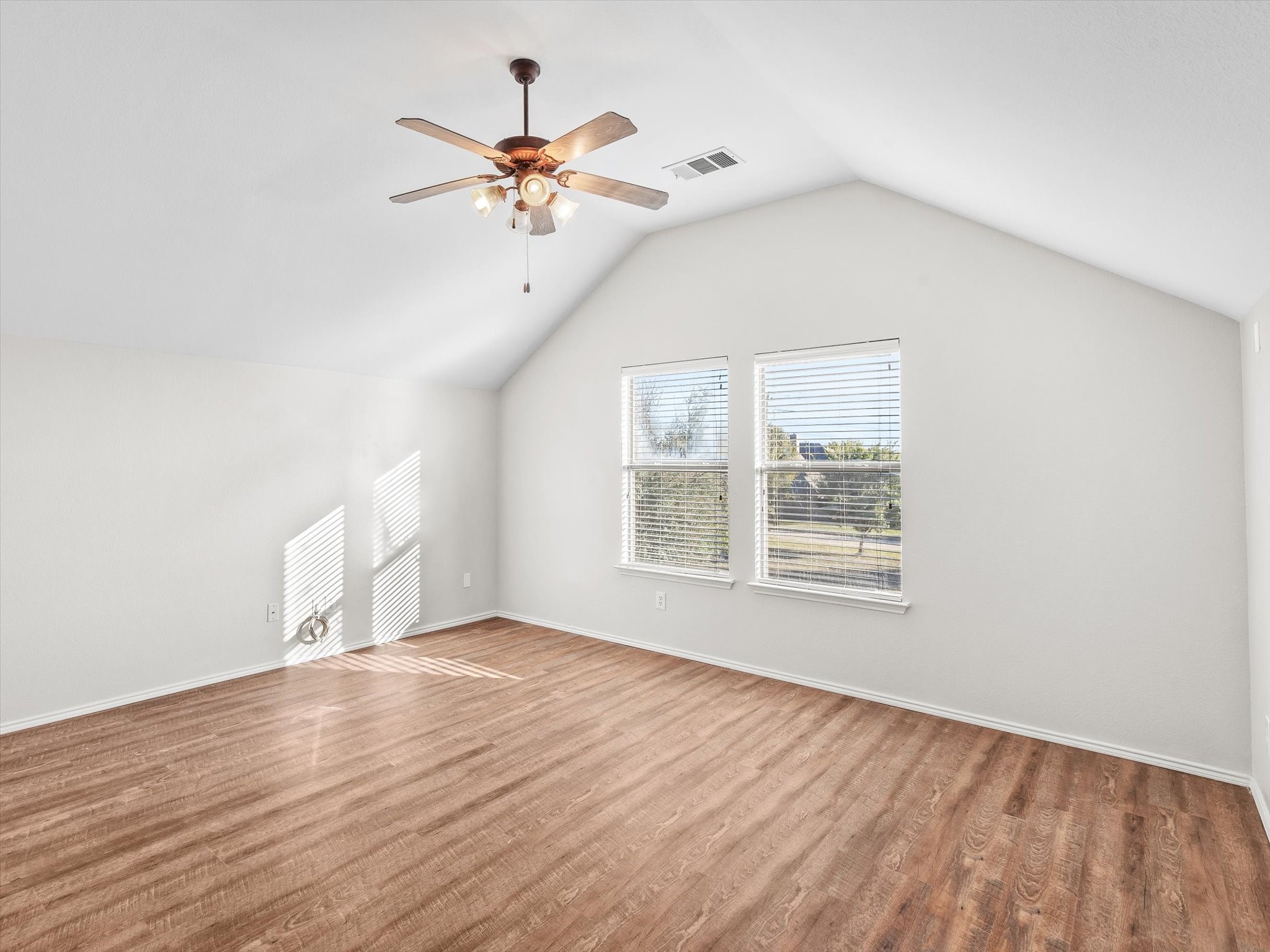5113 Sweetgum Court