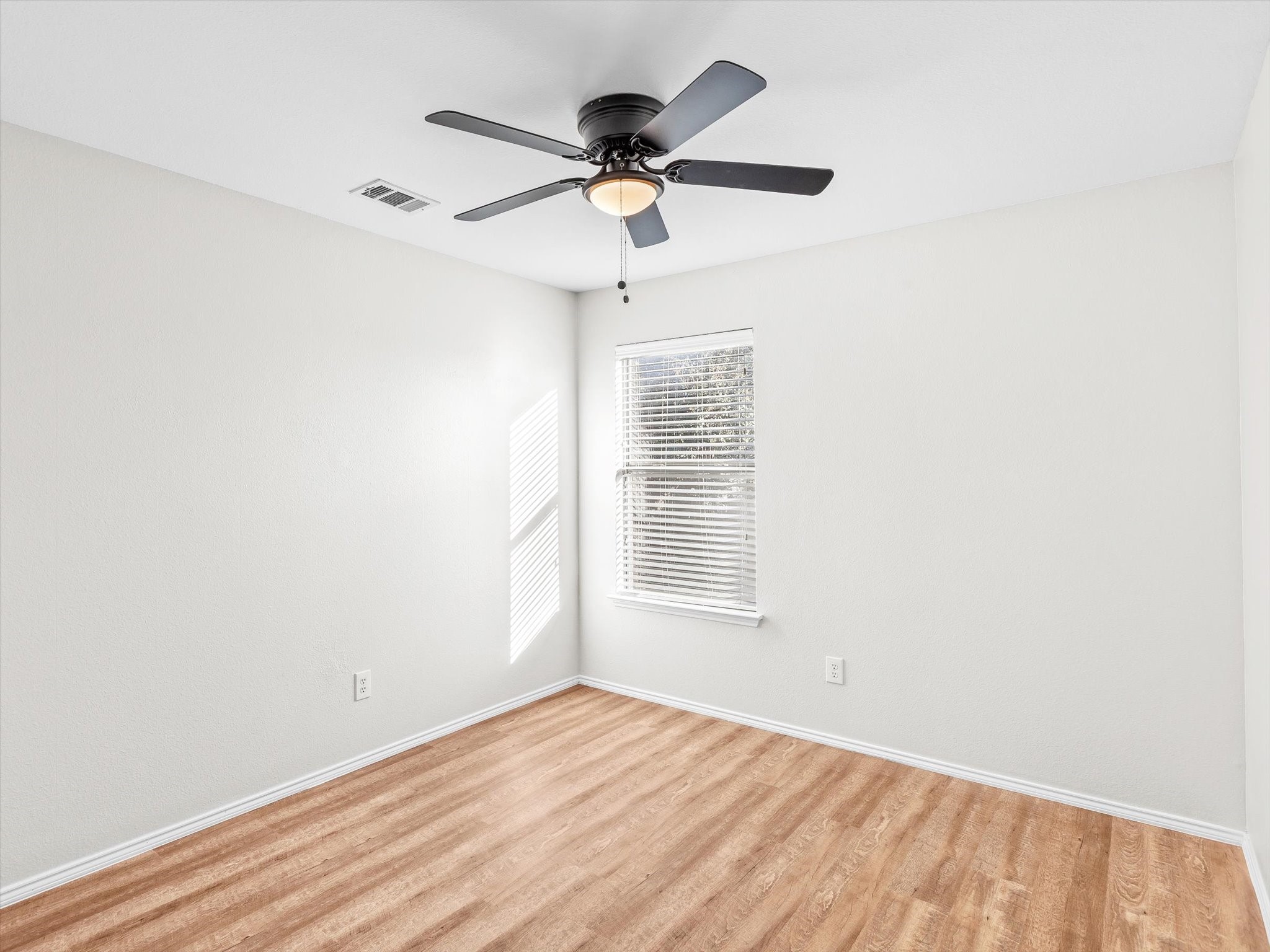 5113 Sweetgum Court