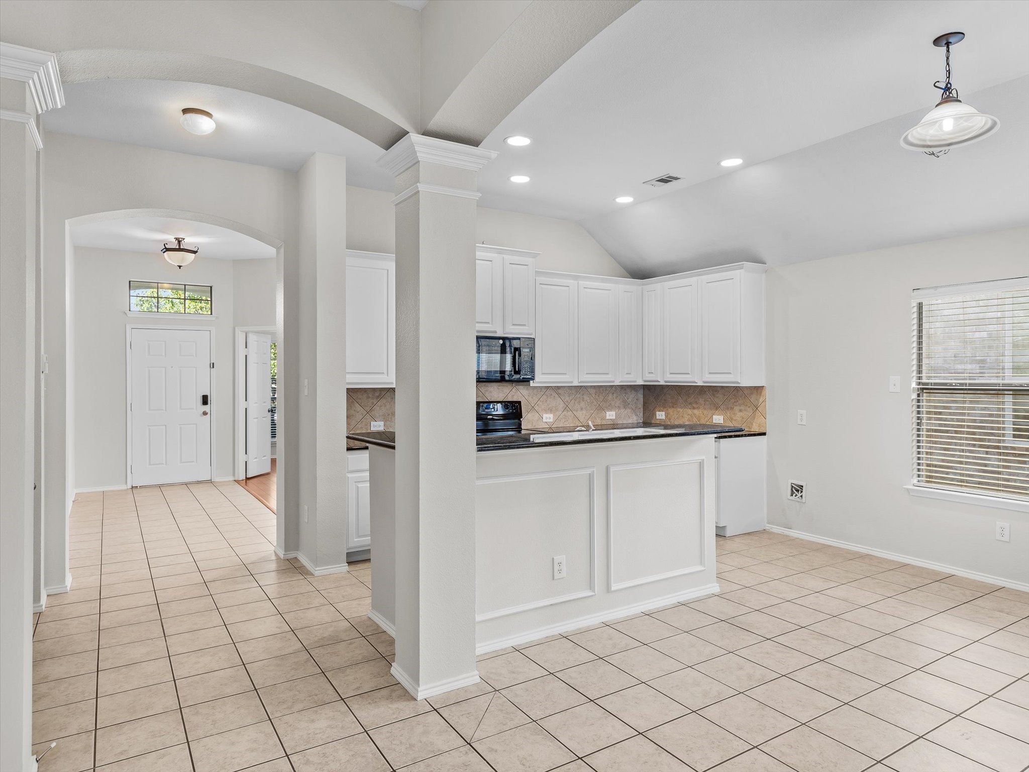 5113 Sweetgum Court
