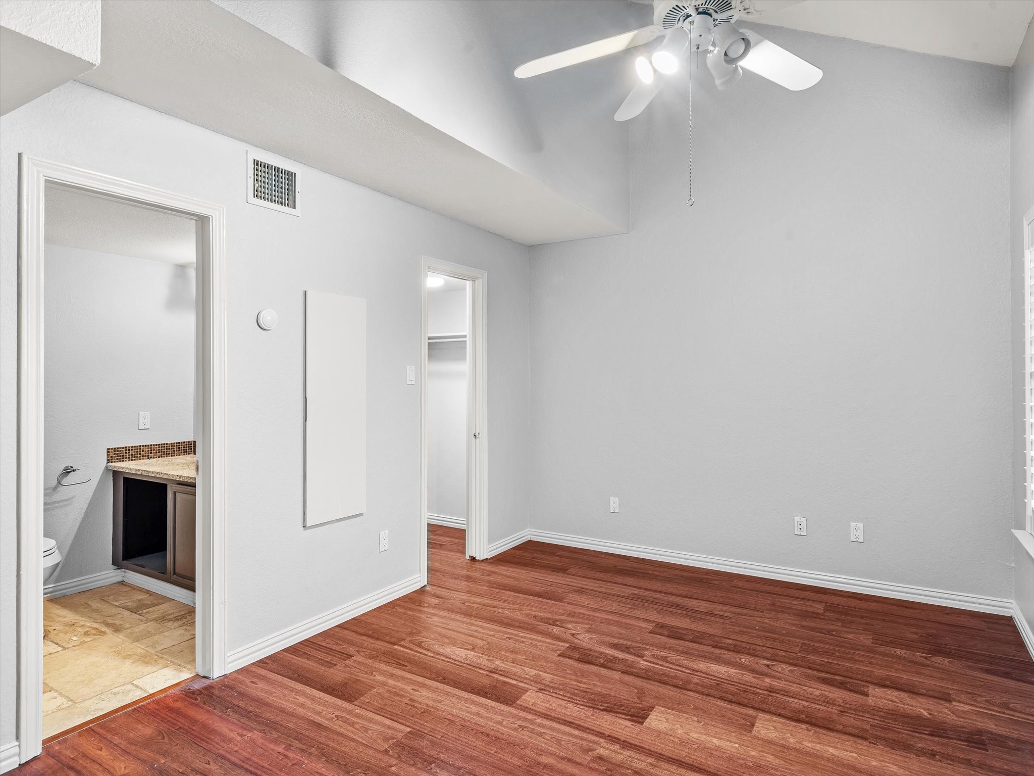 601 Fiesta Circle