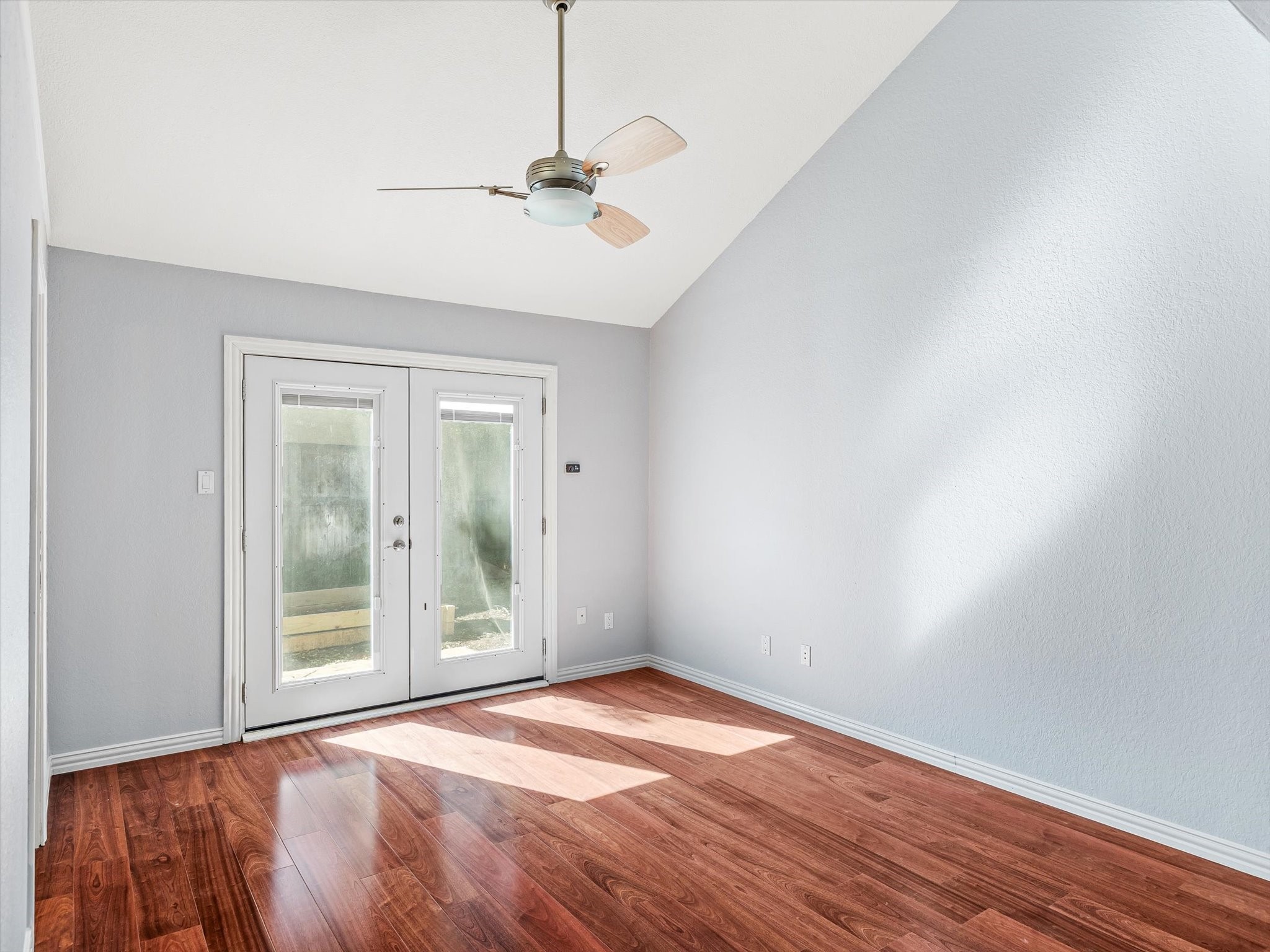 601 Fiesta Circle