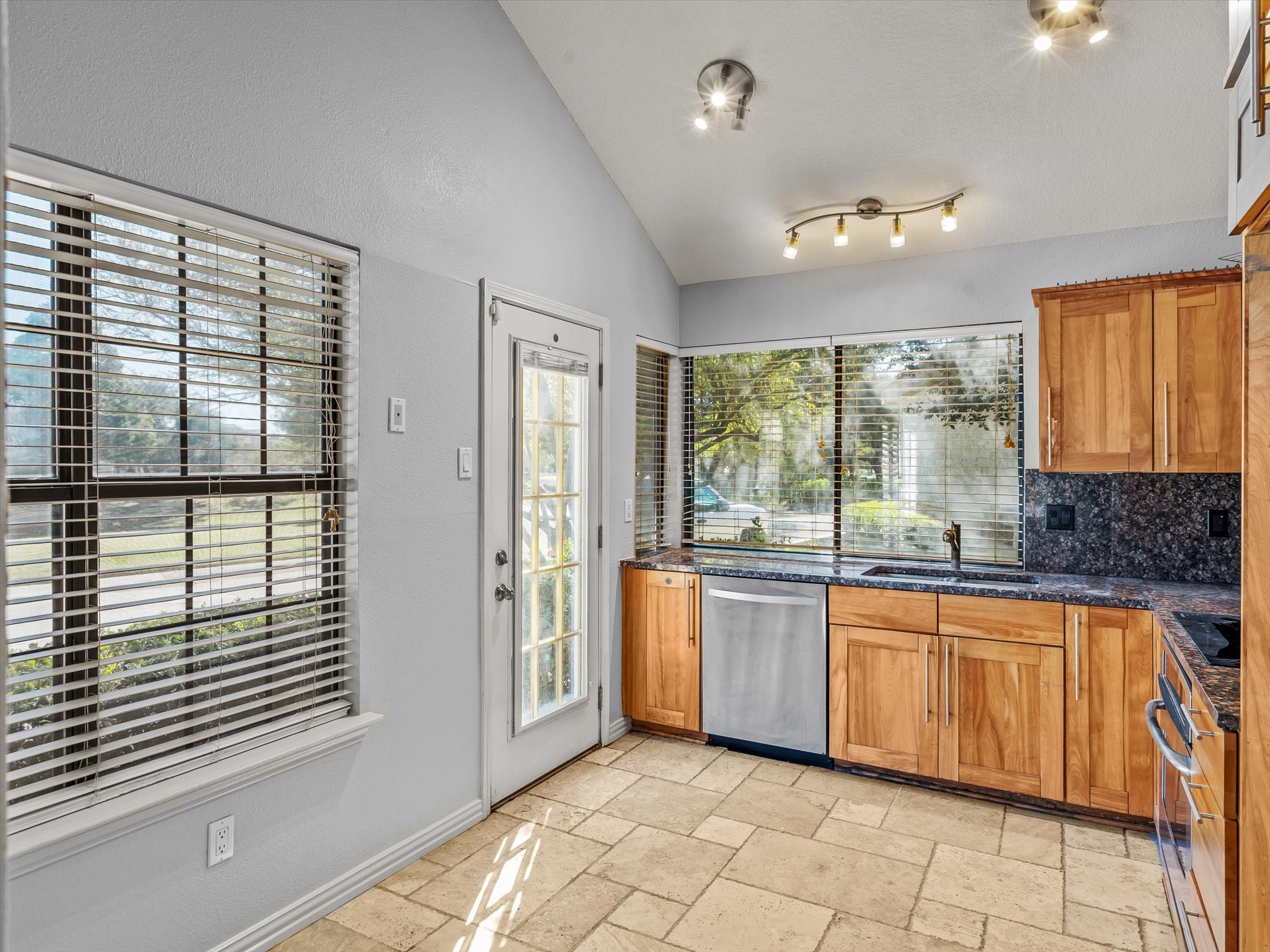 601 Fiesta Circle