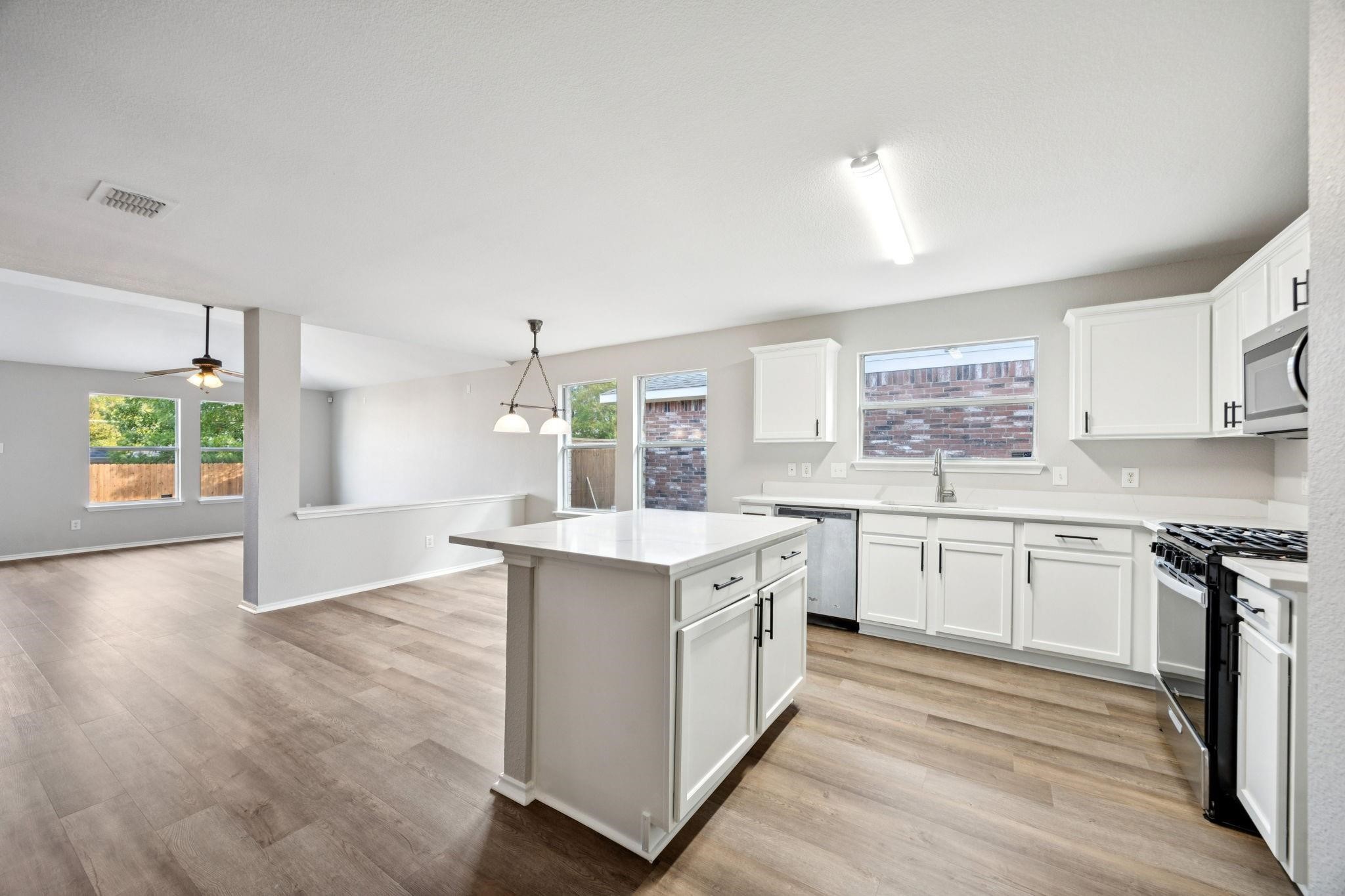 2011 Gardenia Drive