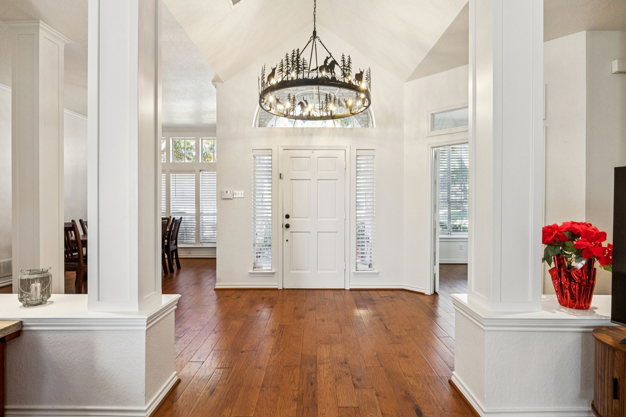 106 Hummingbird Lane