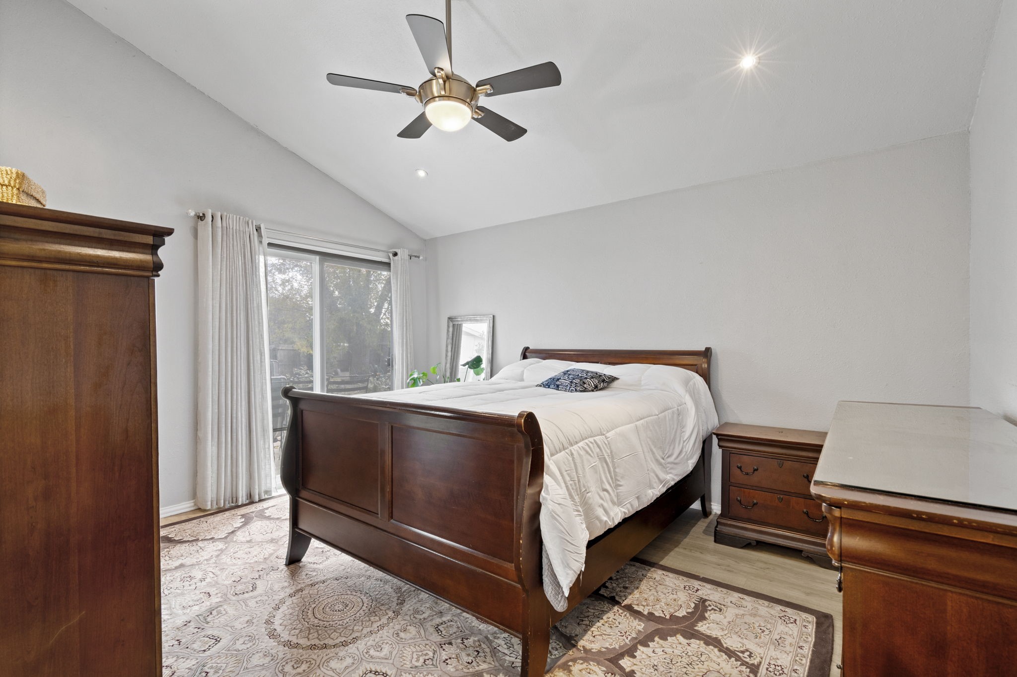 2706 Meadow Bluff Lane