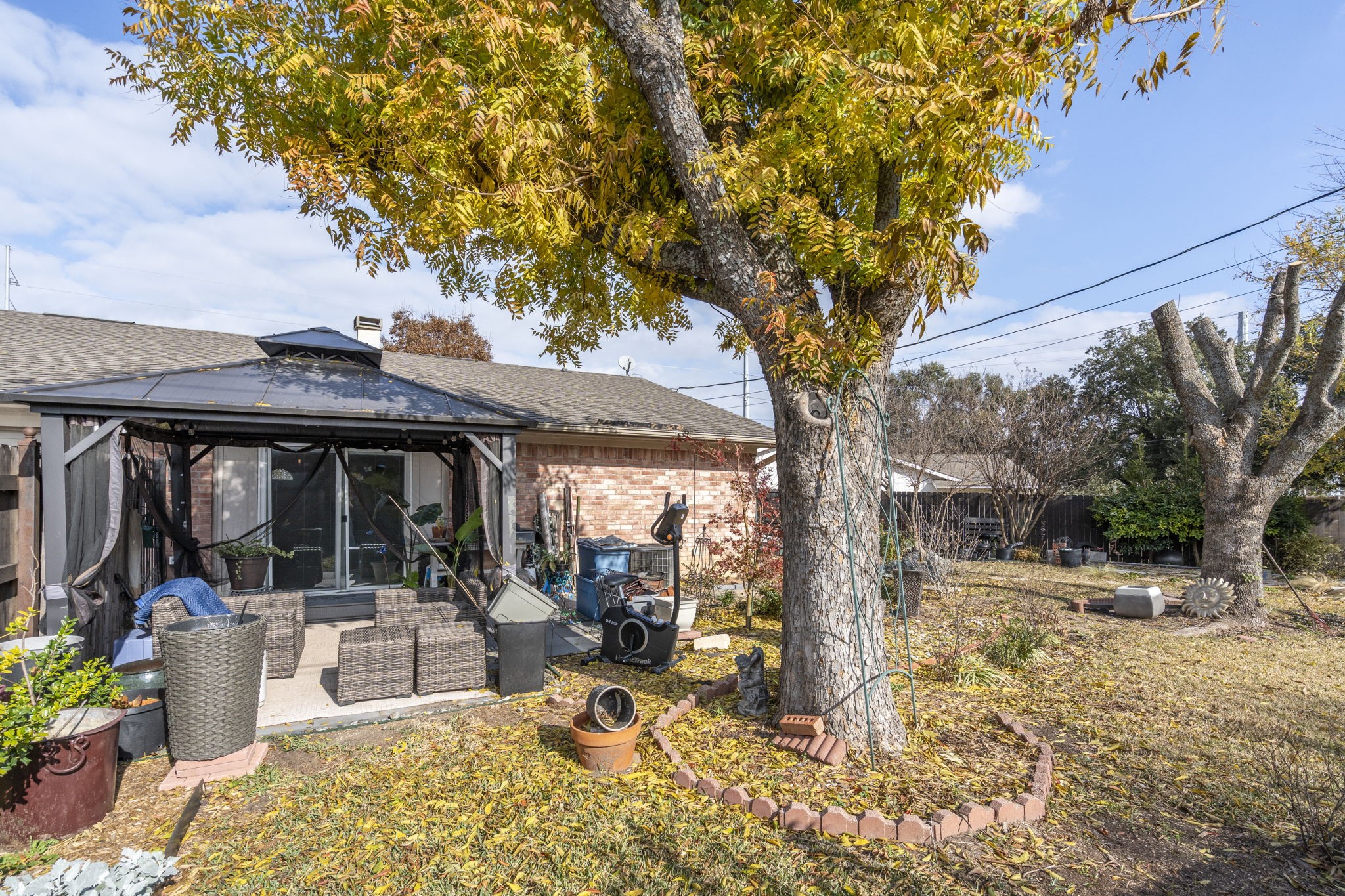 2706 Meadow Bluff Lane