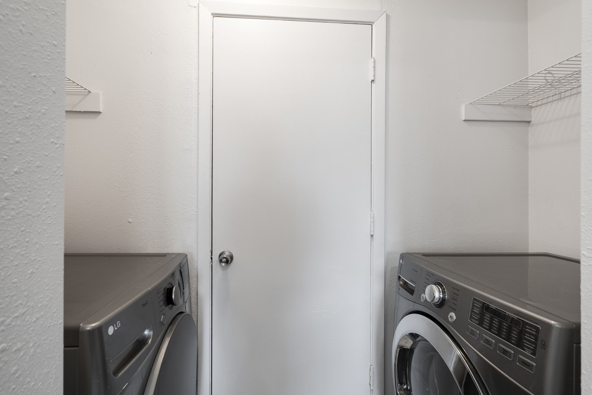 2706 Meadow Bluff Lane