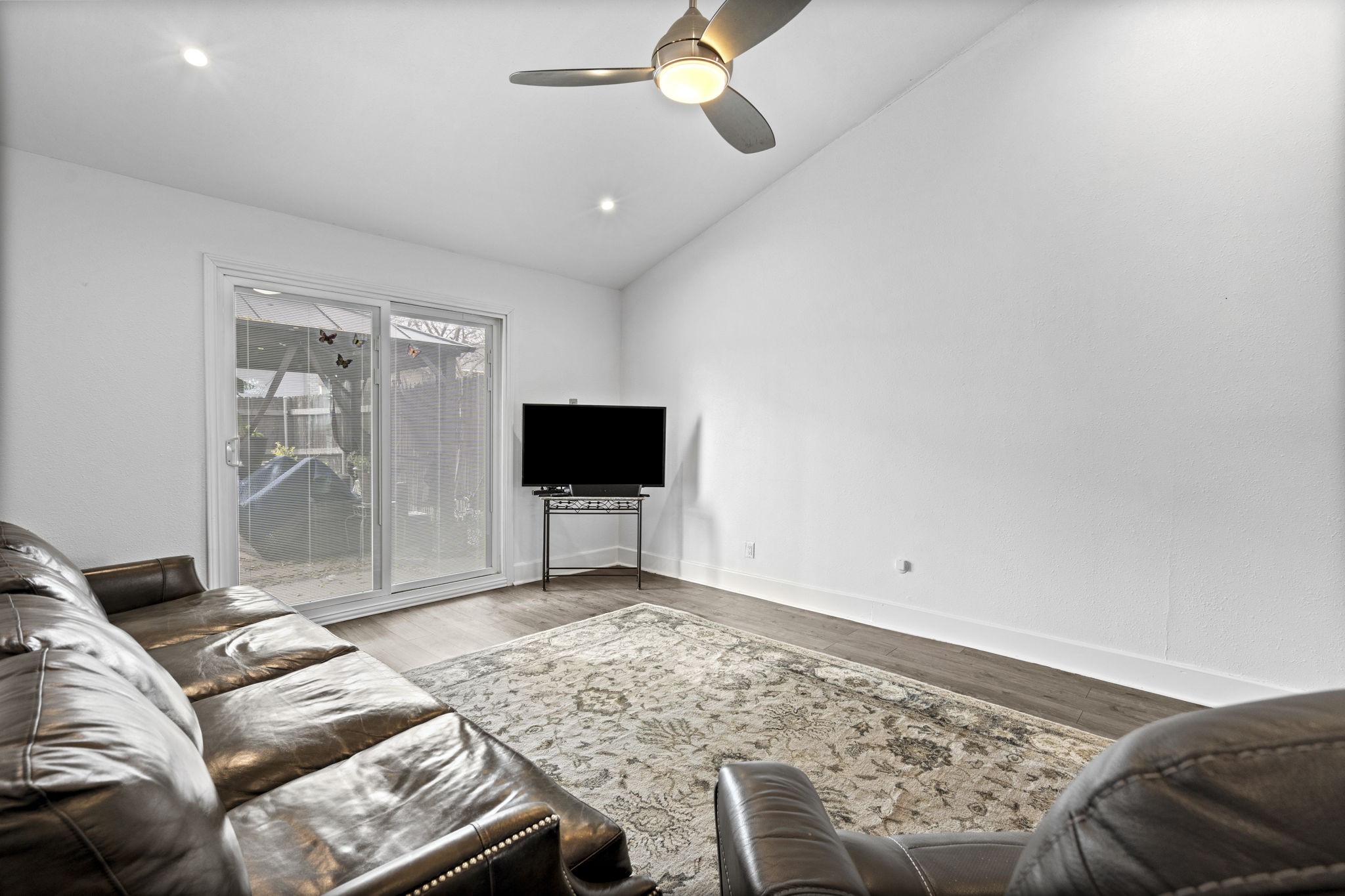 2706 Meadow Bluff Lane