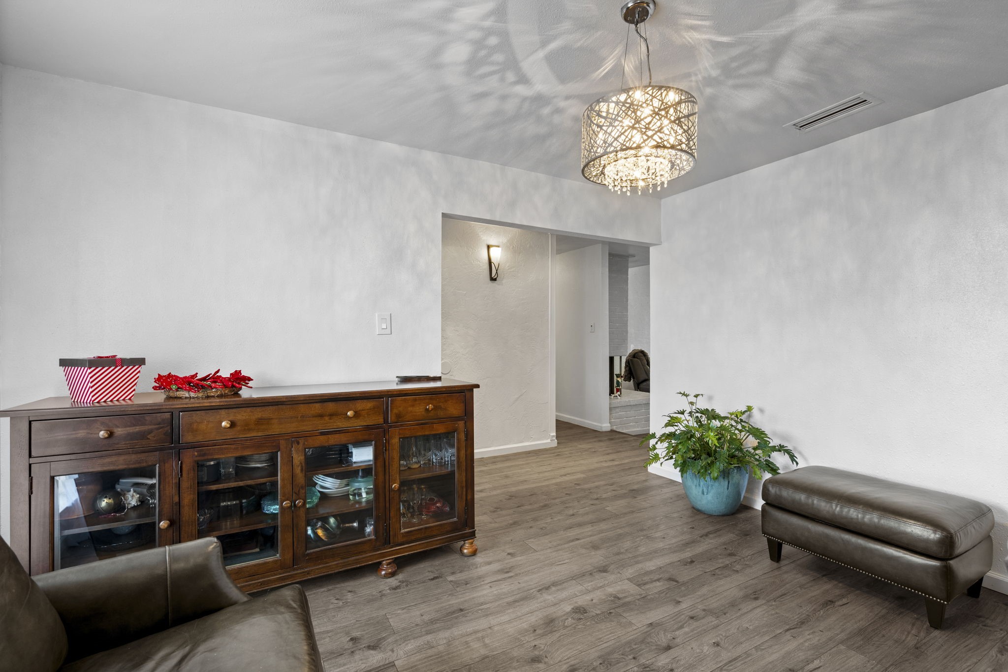 2706 Meadow Bluff Lane