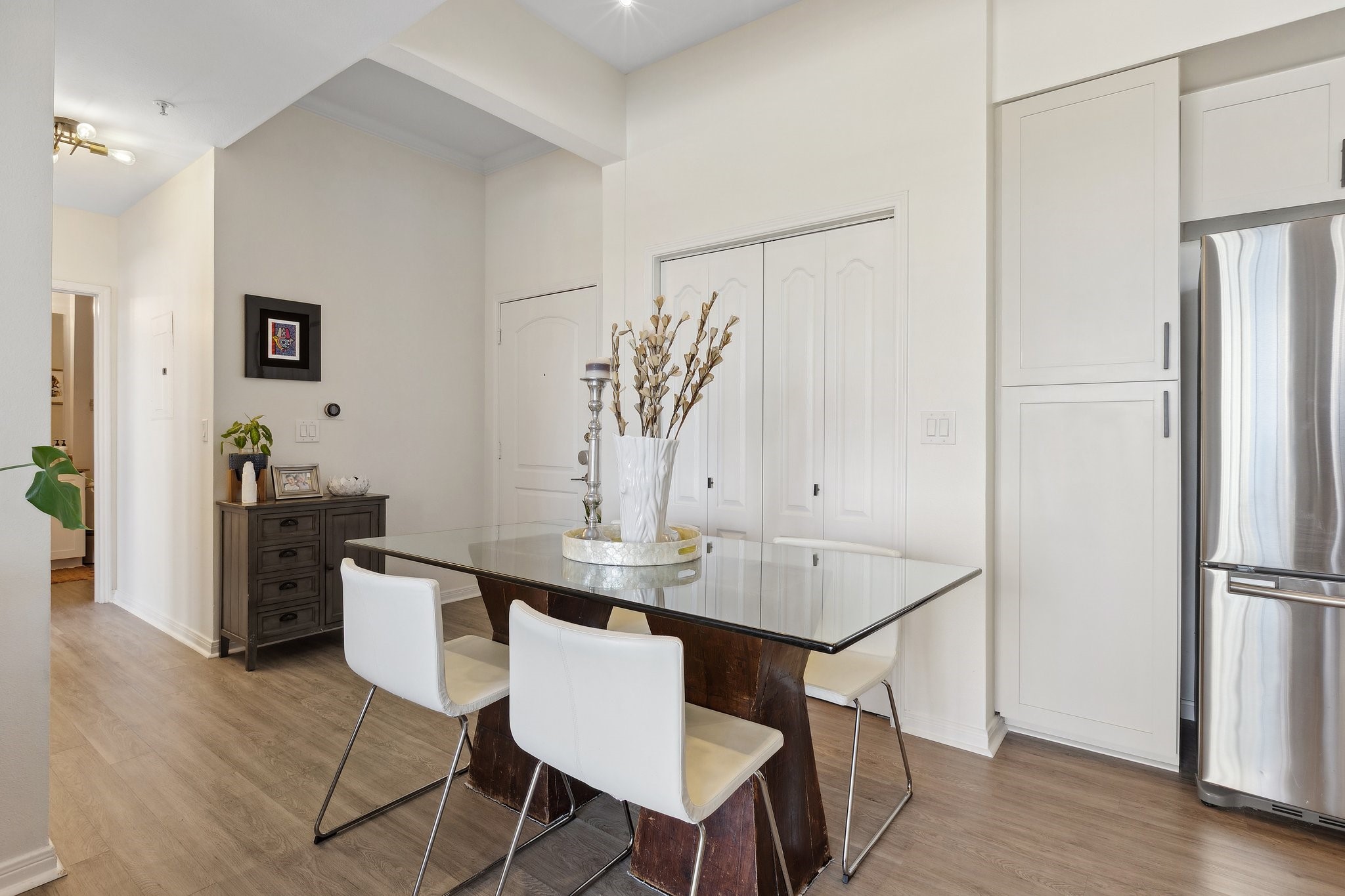 3225 Turtle Creek Boulevard 611