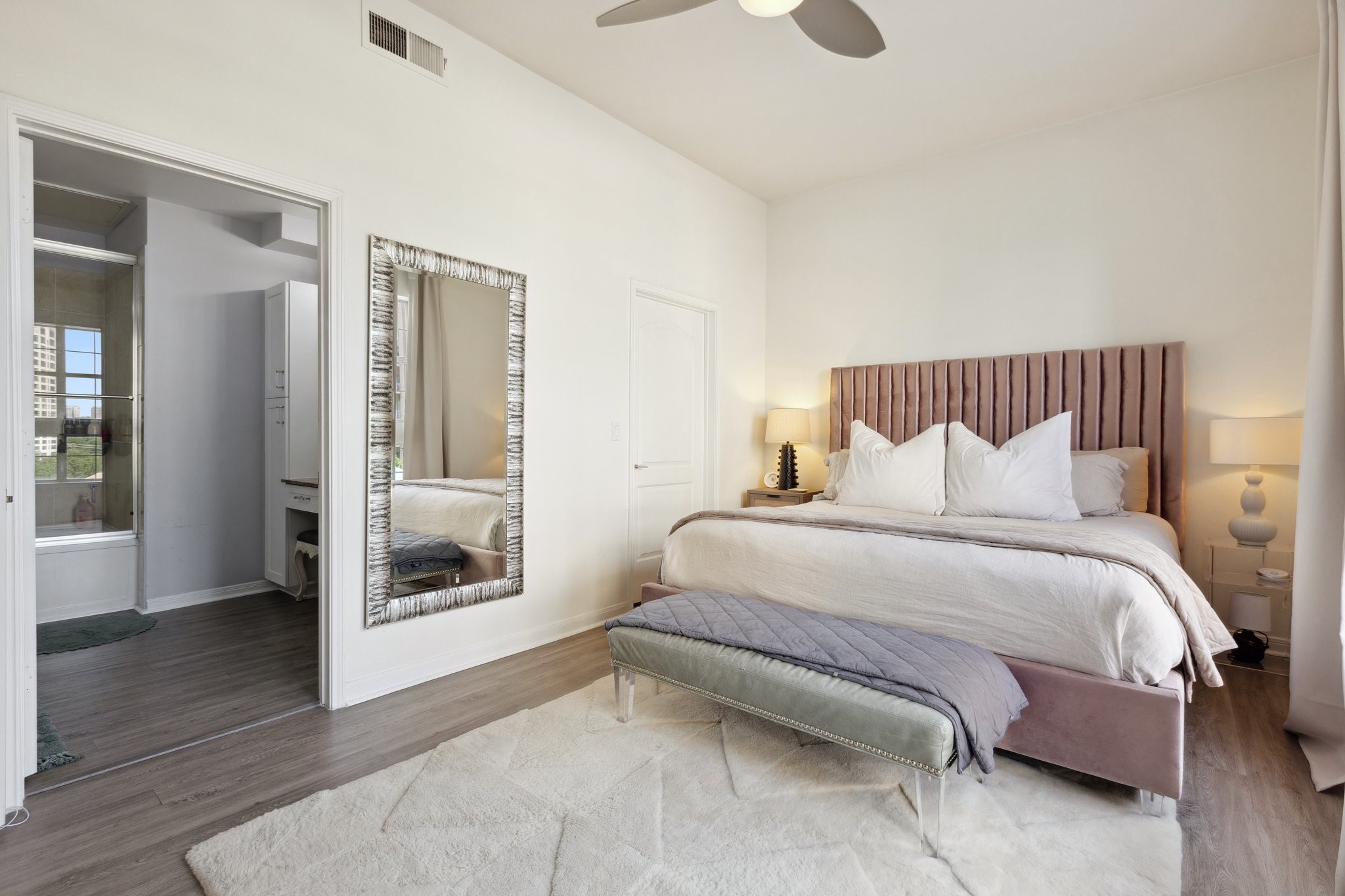 3225 Turtle Creek Boulevard 611