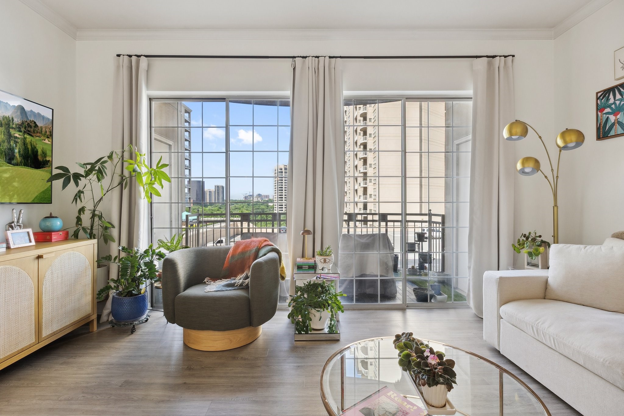 3225 Turtle Creek Boulevard 611