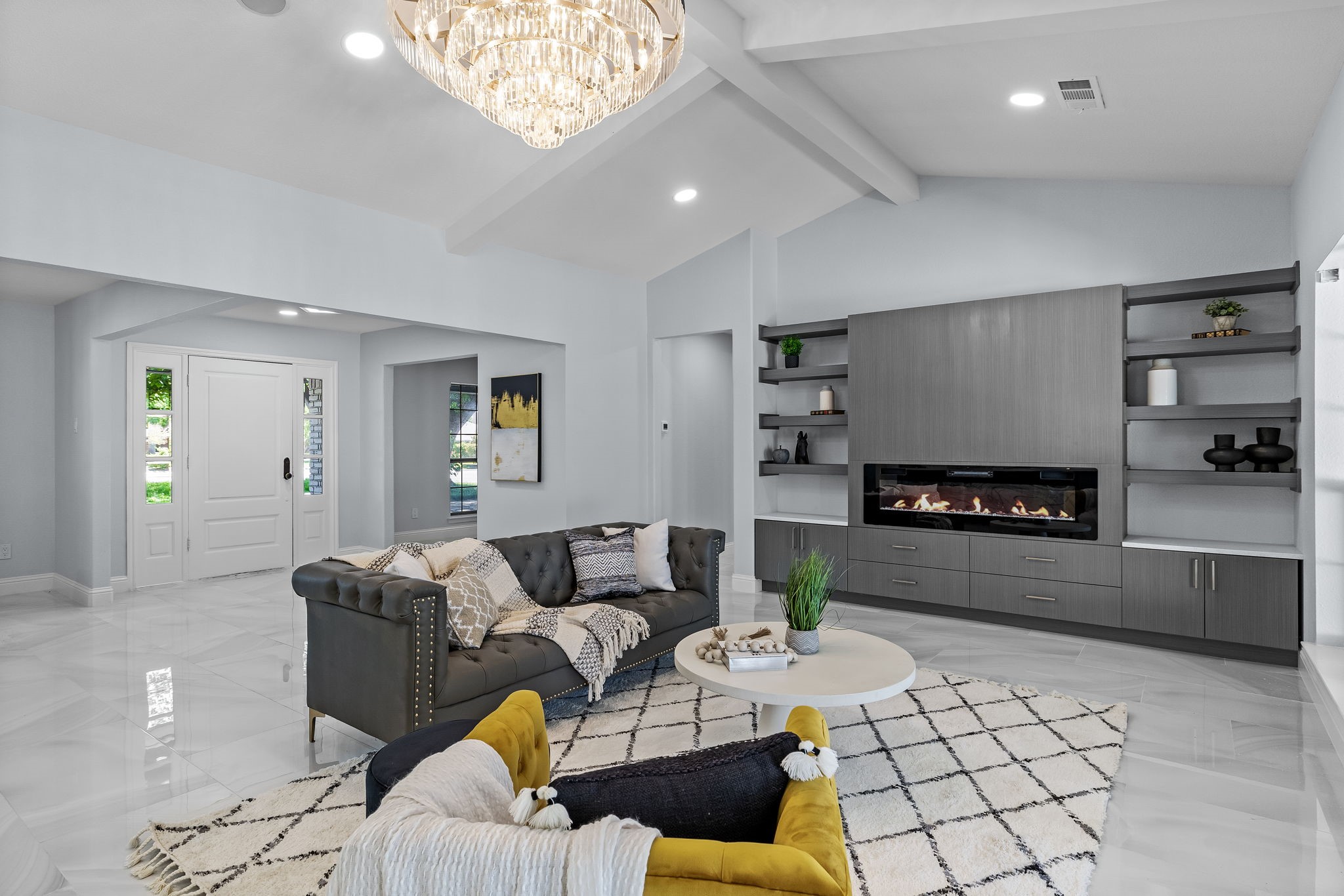 14909 Hillcrest Road