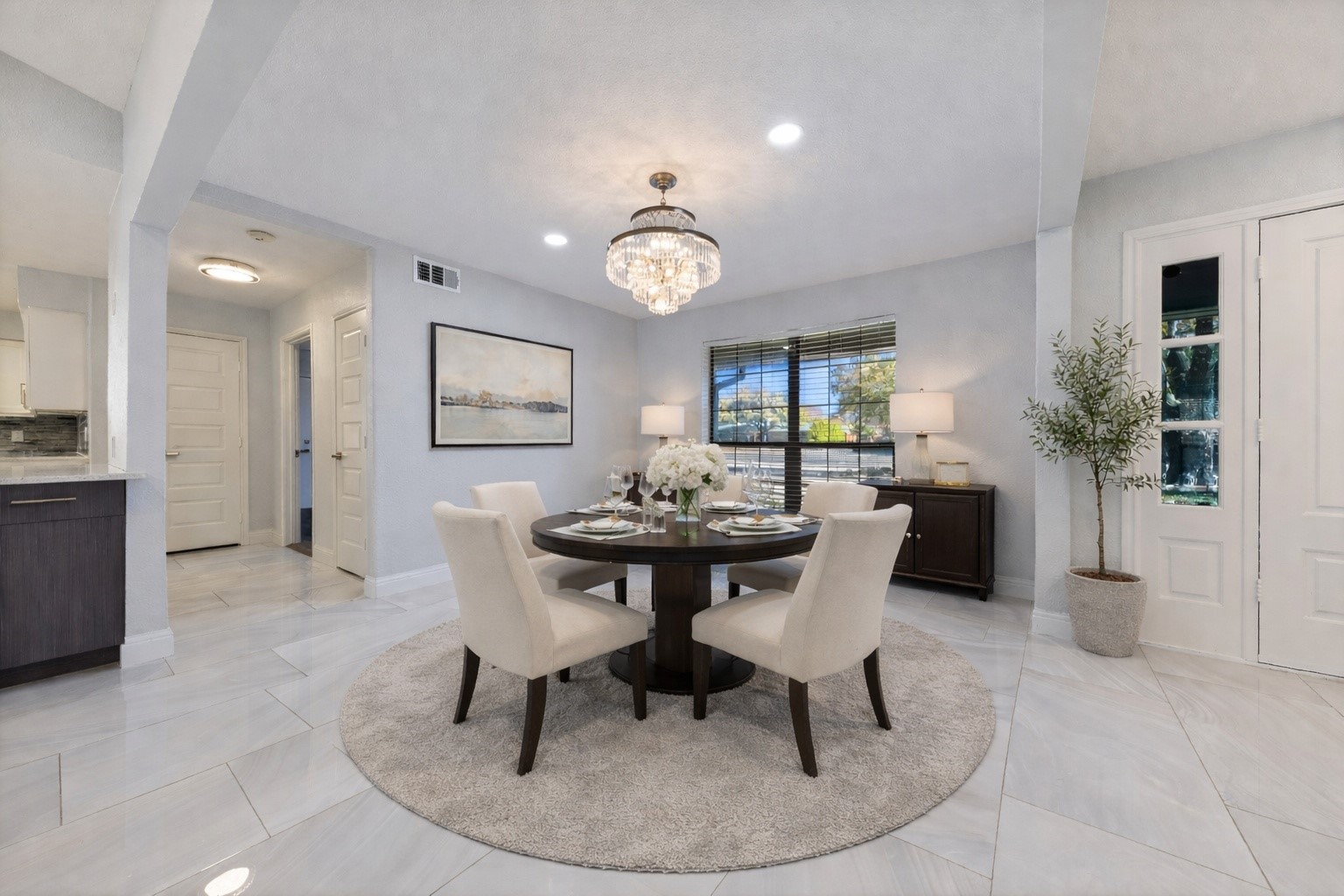 14909 Hillcrest Road