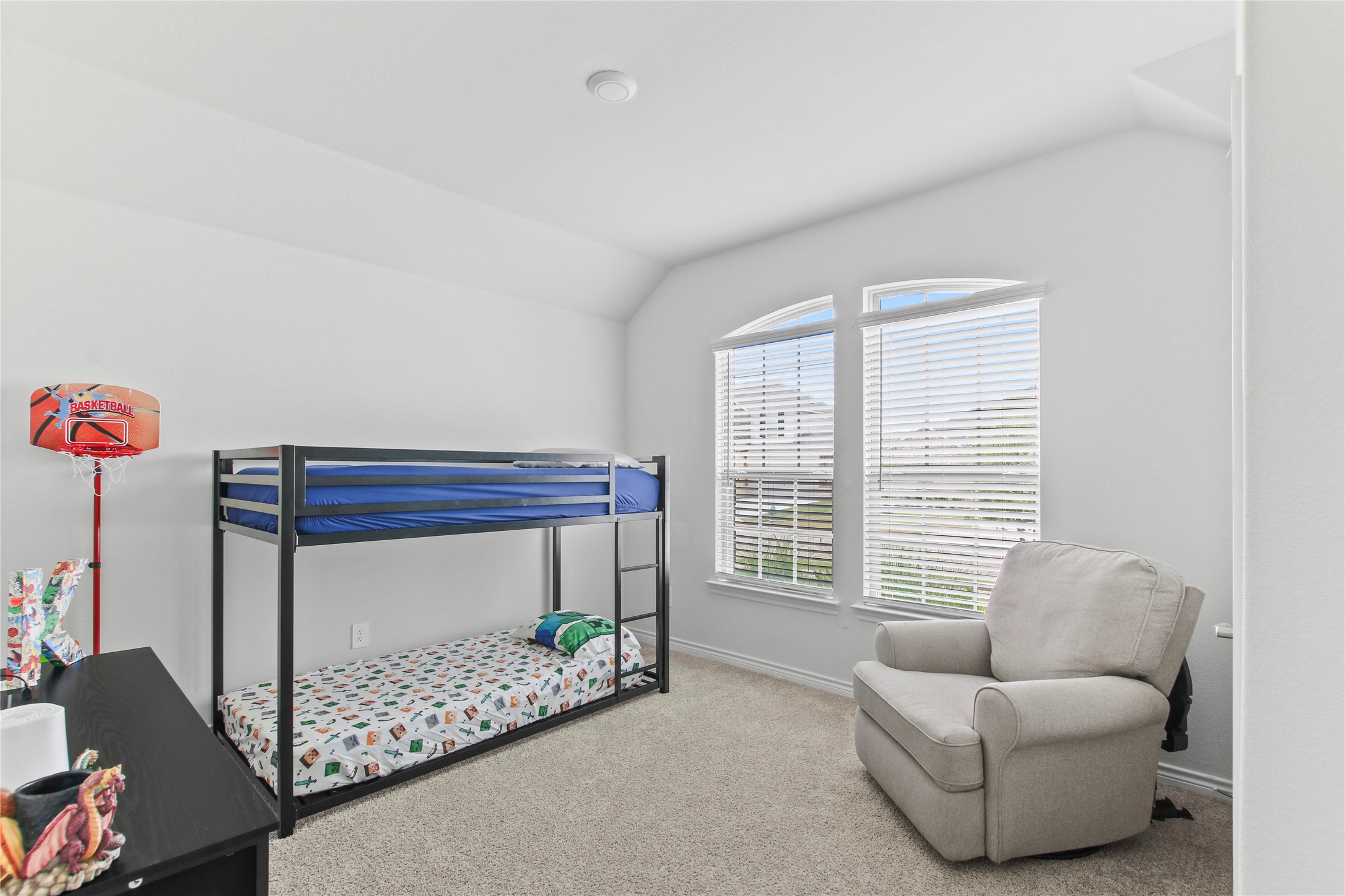 2920 Pinecrest Drive