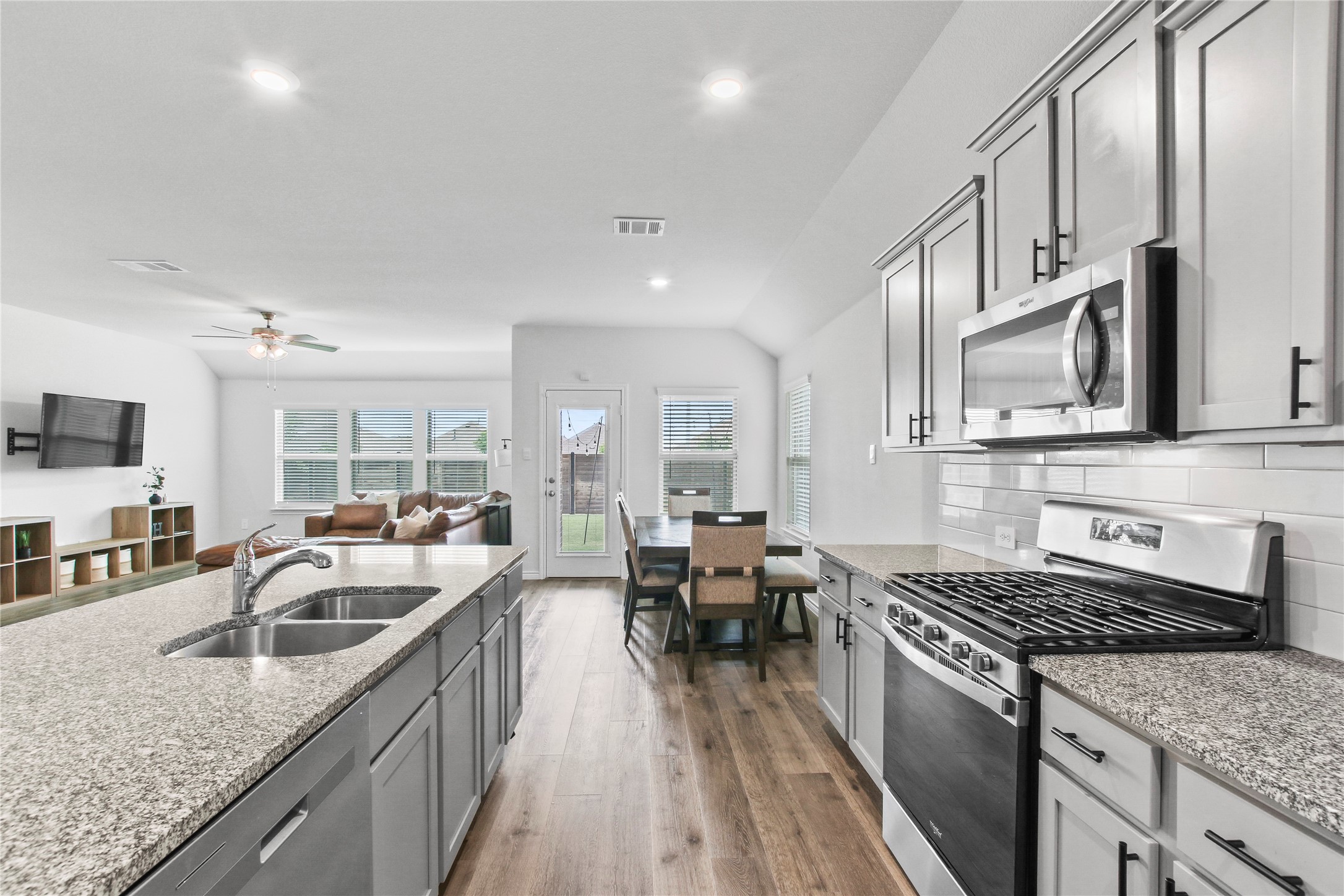 2920 Pinecrest Drive