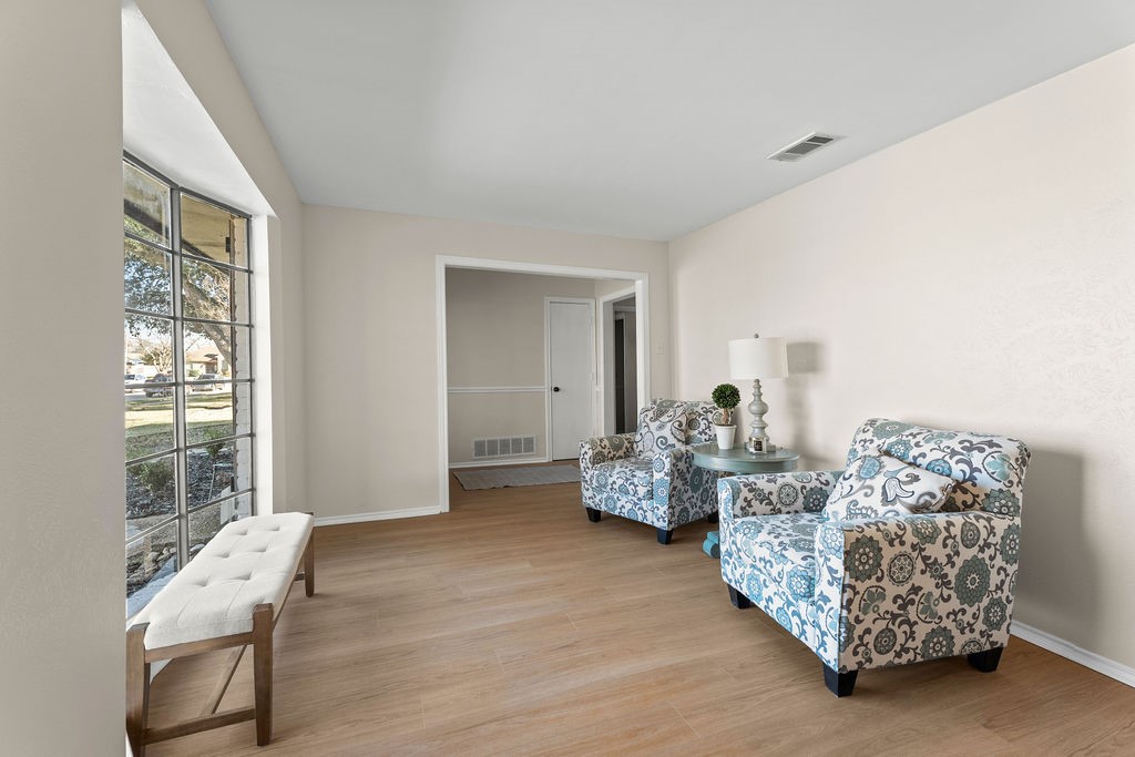 1114 Rainbow Drive