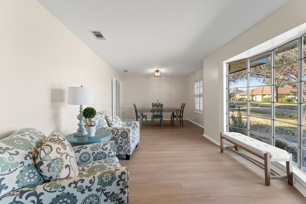 1114 Rainbow Drive