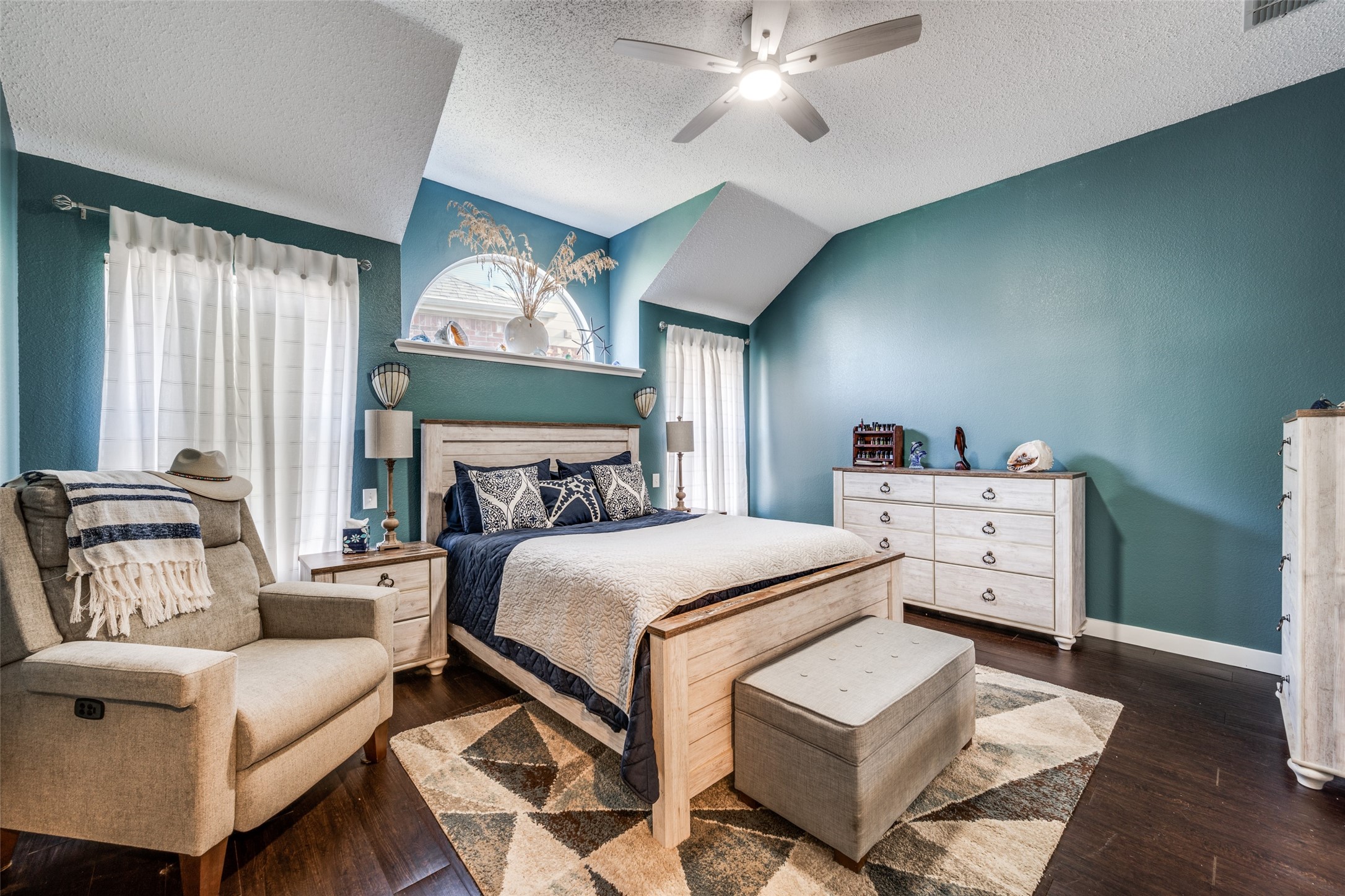 4017 Breckenridge Court