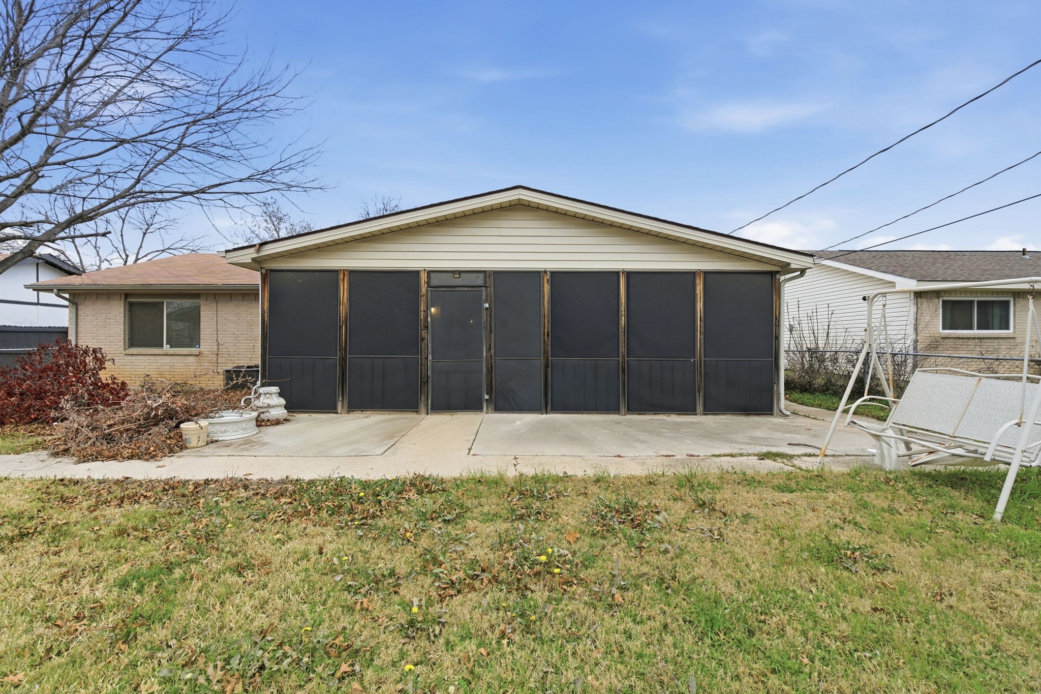 1224 Ashwood Drive