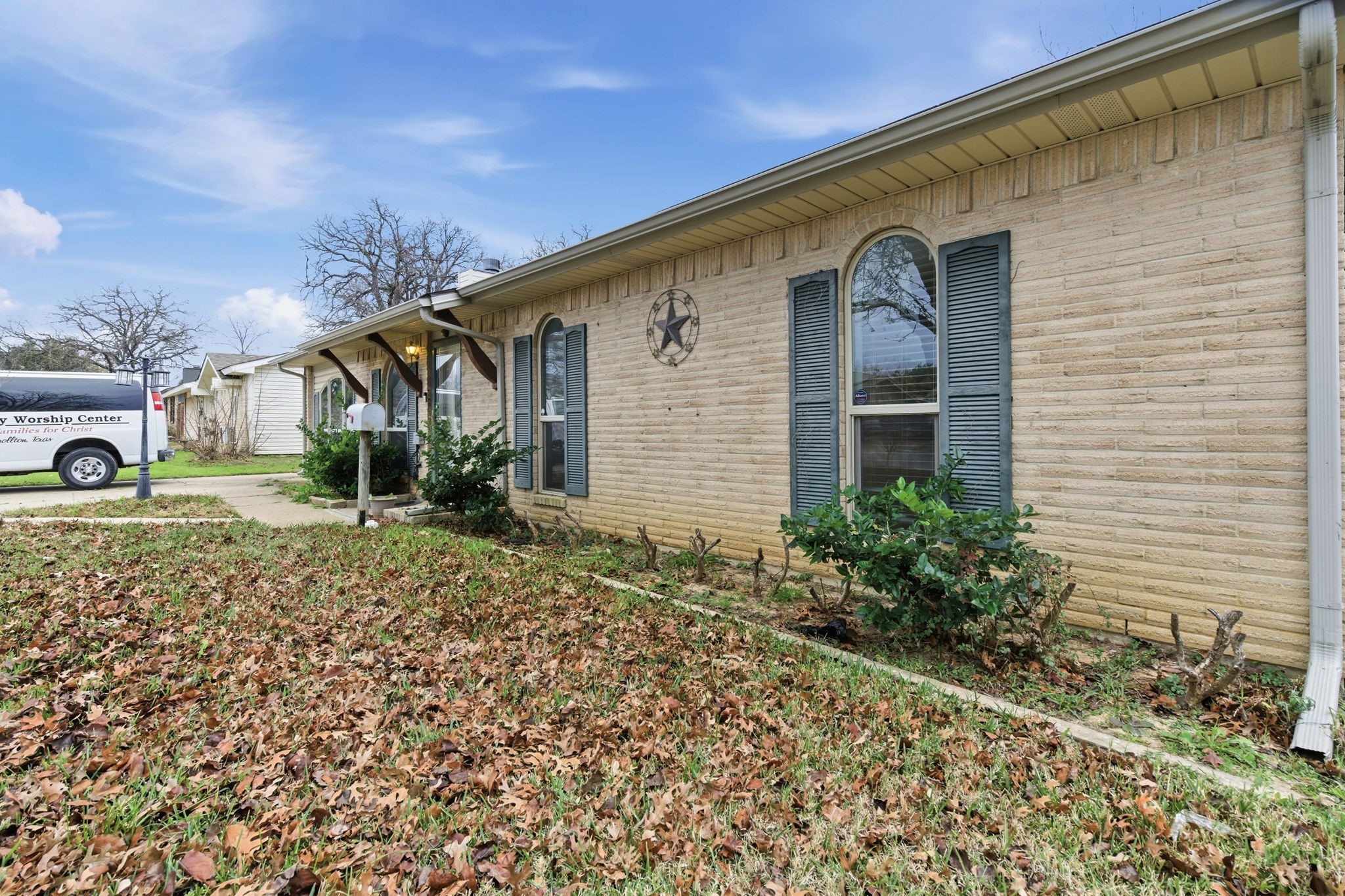 1224 Ashwood Drive