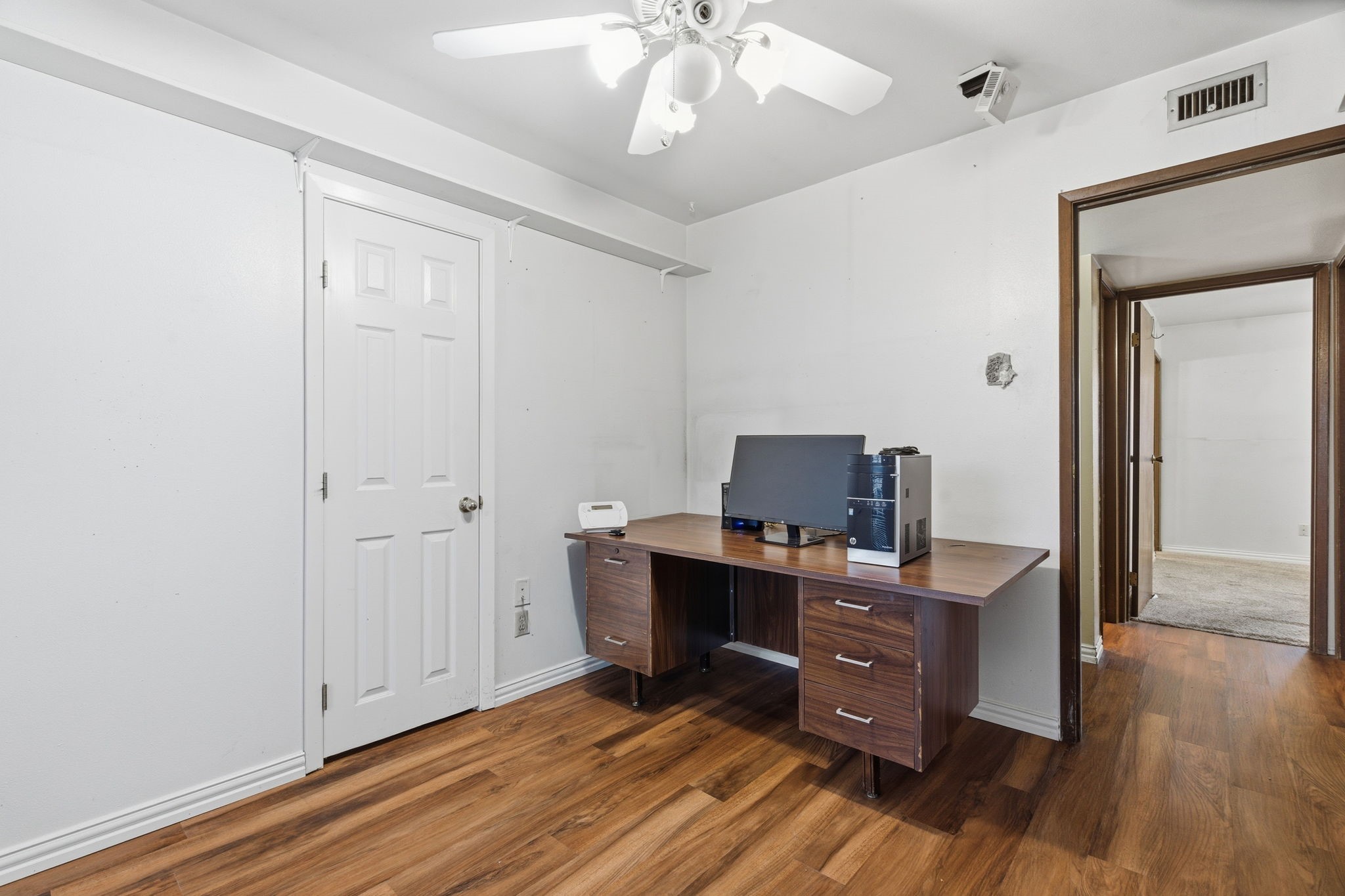 1224 Ashwood Drive