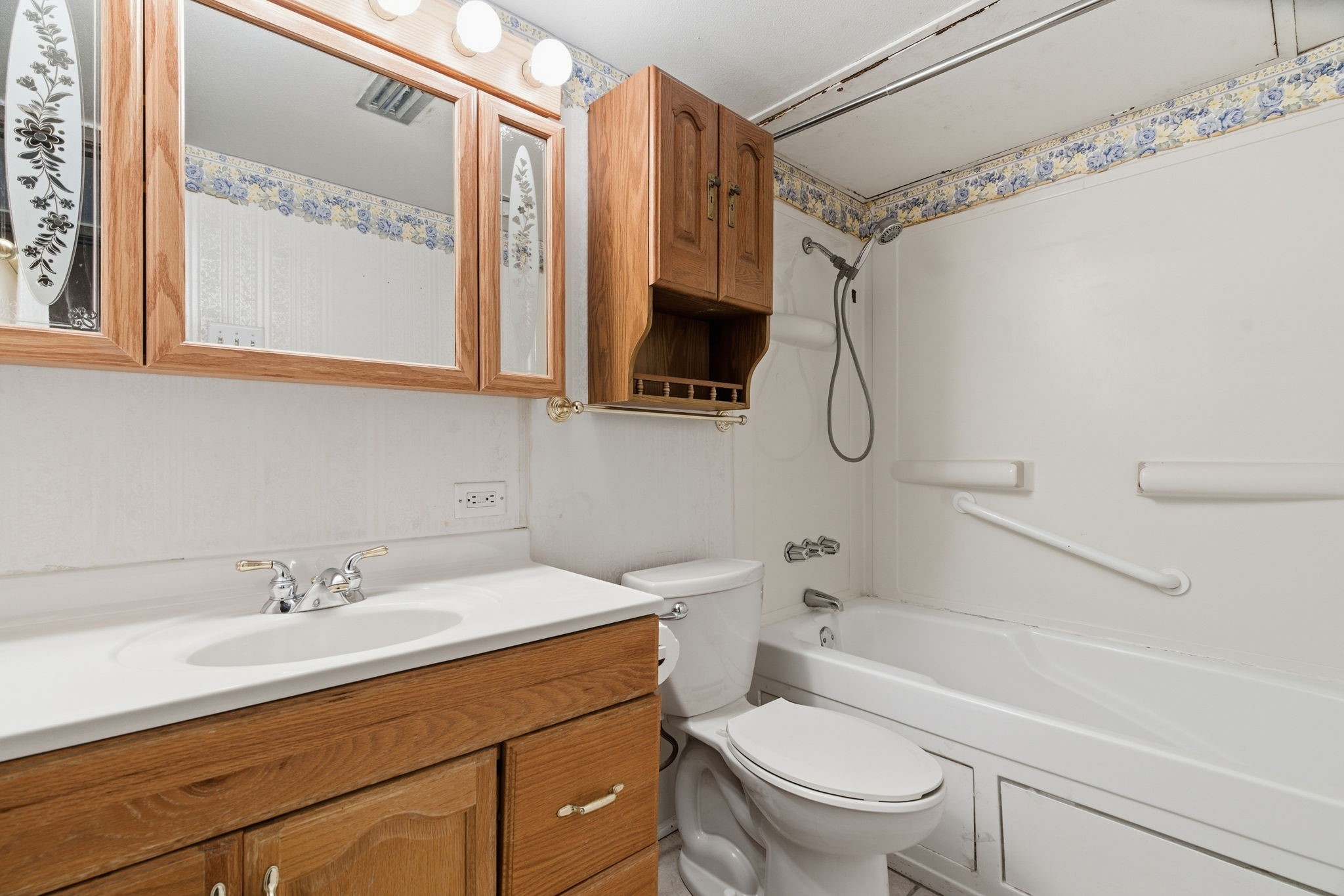 1224 Ashwood Drive