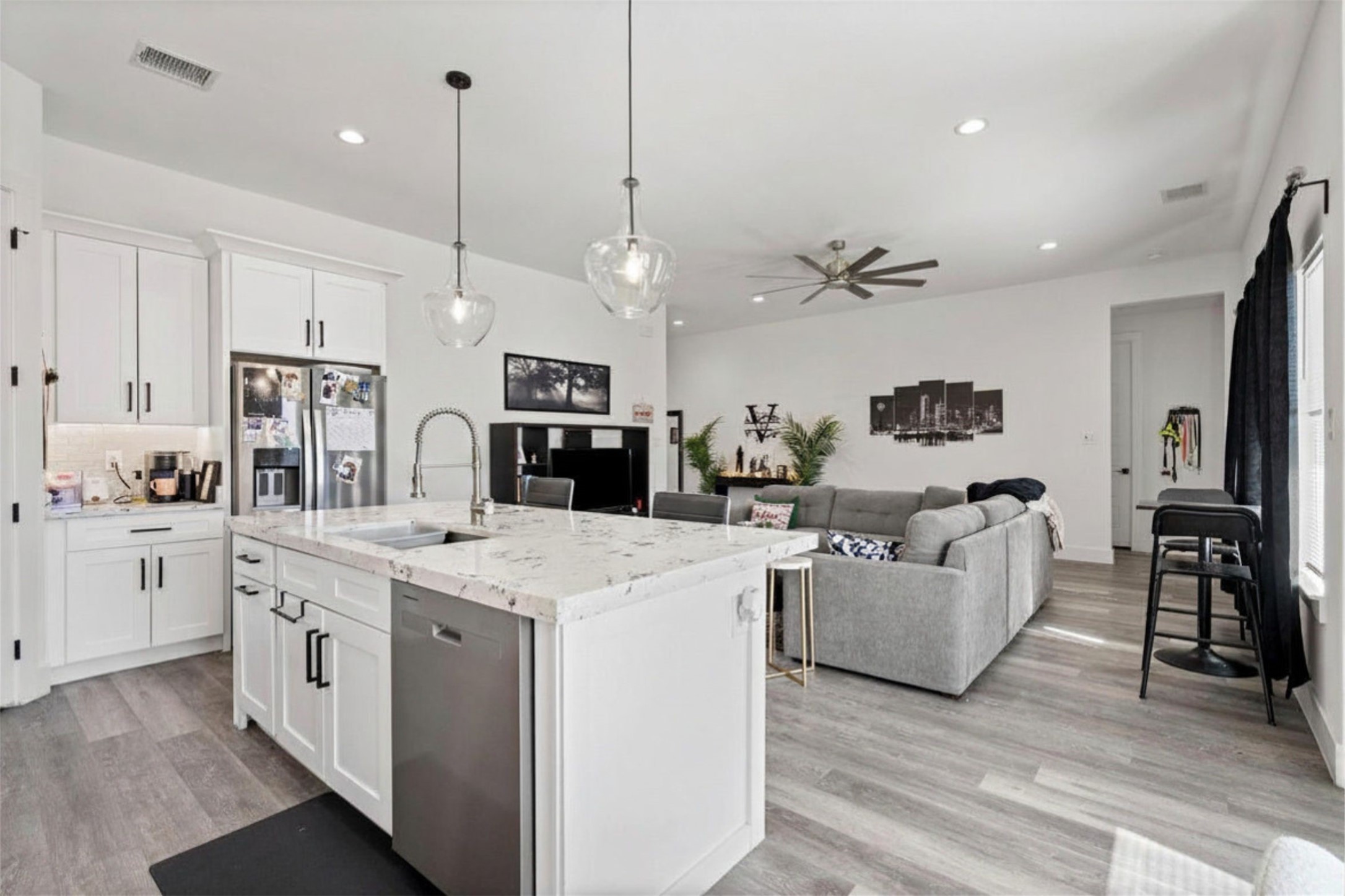 7722 Oak Garden Trail