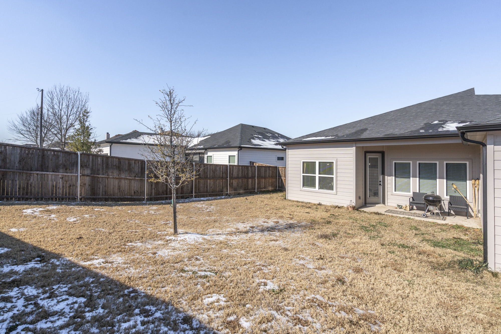 7722 Oak Garden Trail