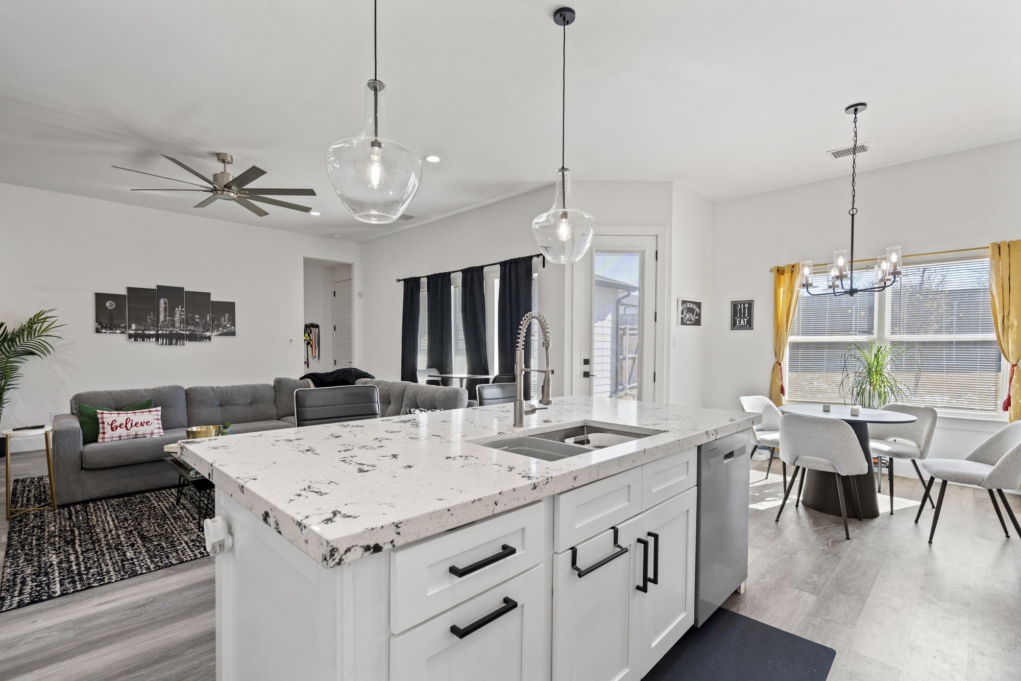 7722 Oak Garden Trail