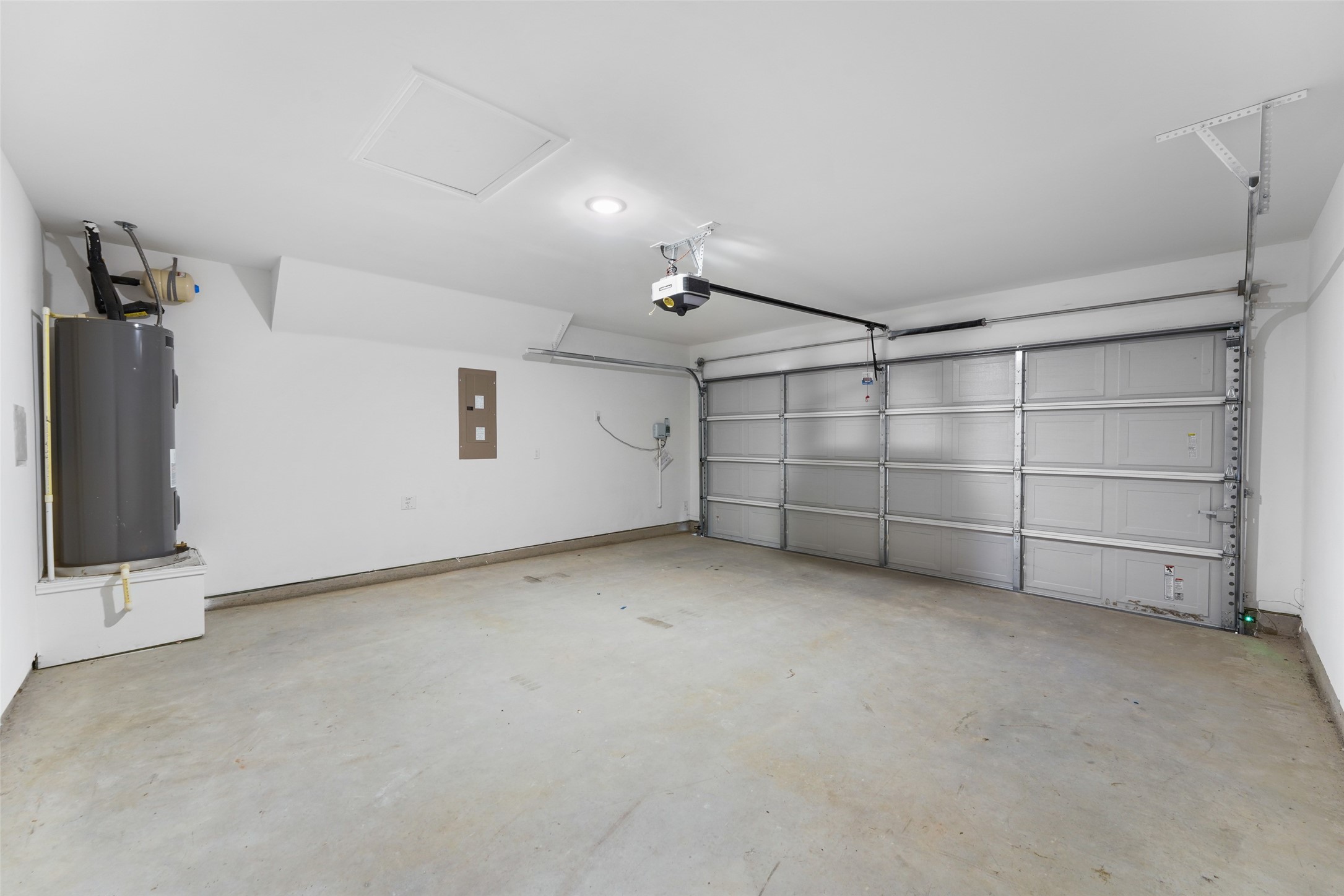 2062 Pleasant Knoll Circle