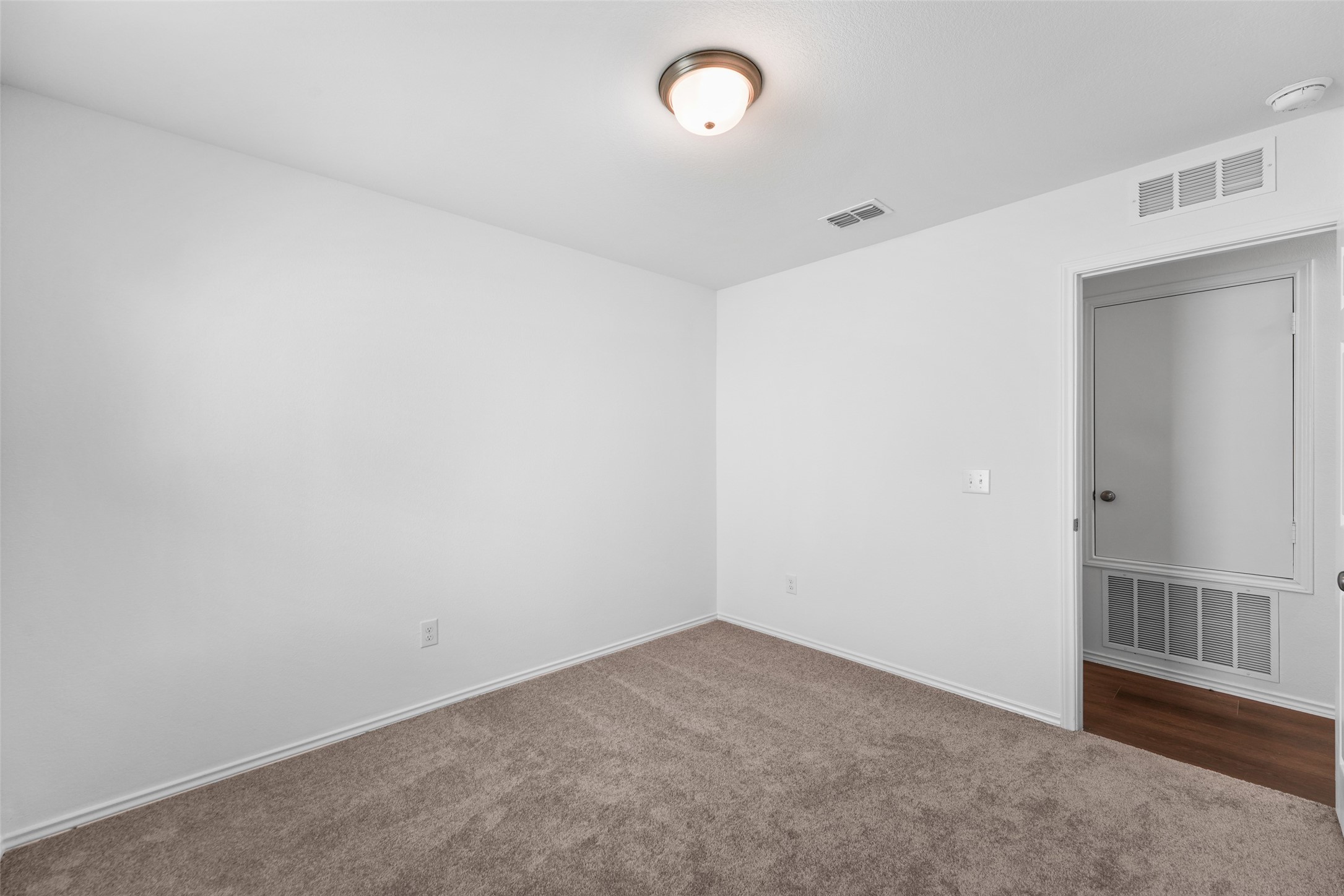 2062 Pleasant Knoll Circle