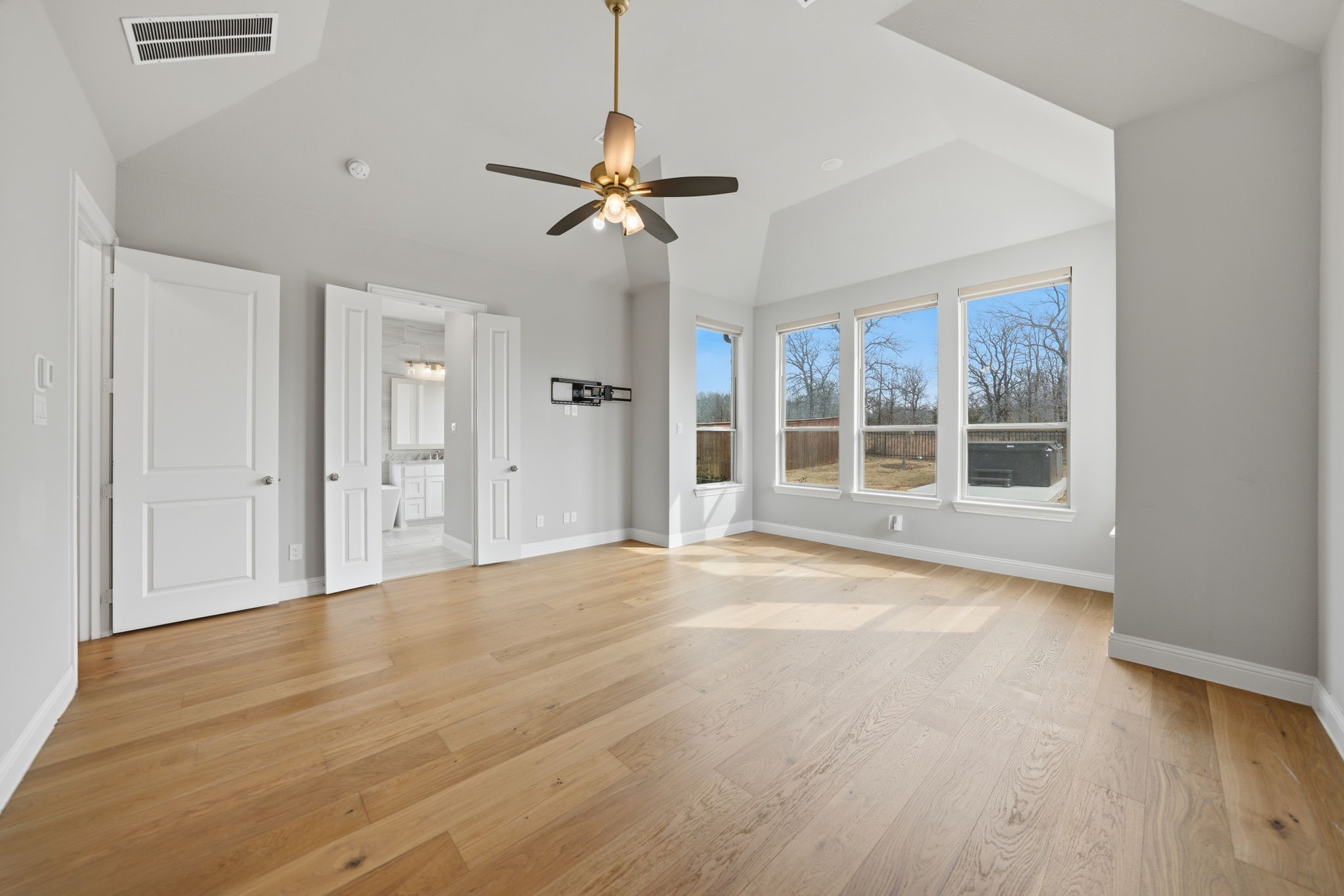 4200 Hidden Cove Road