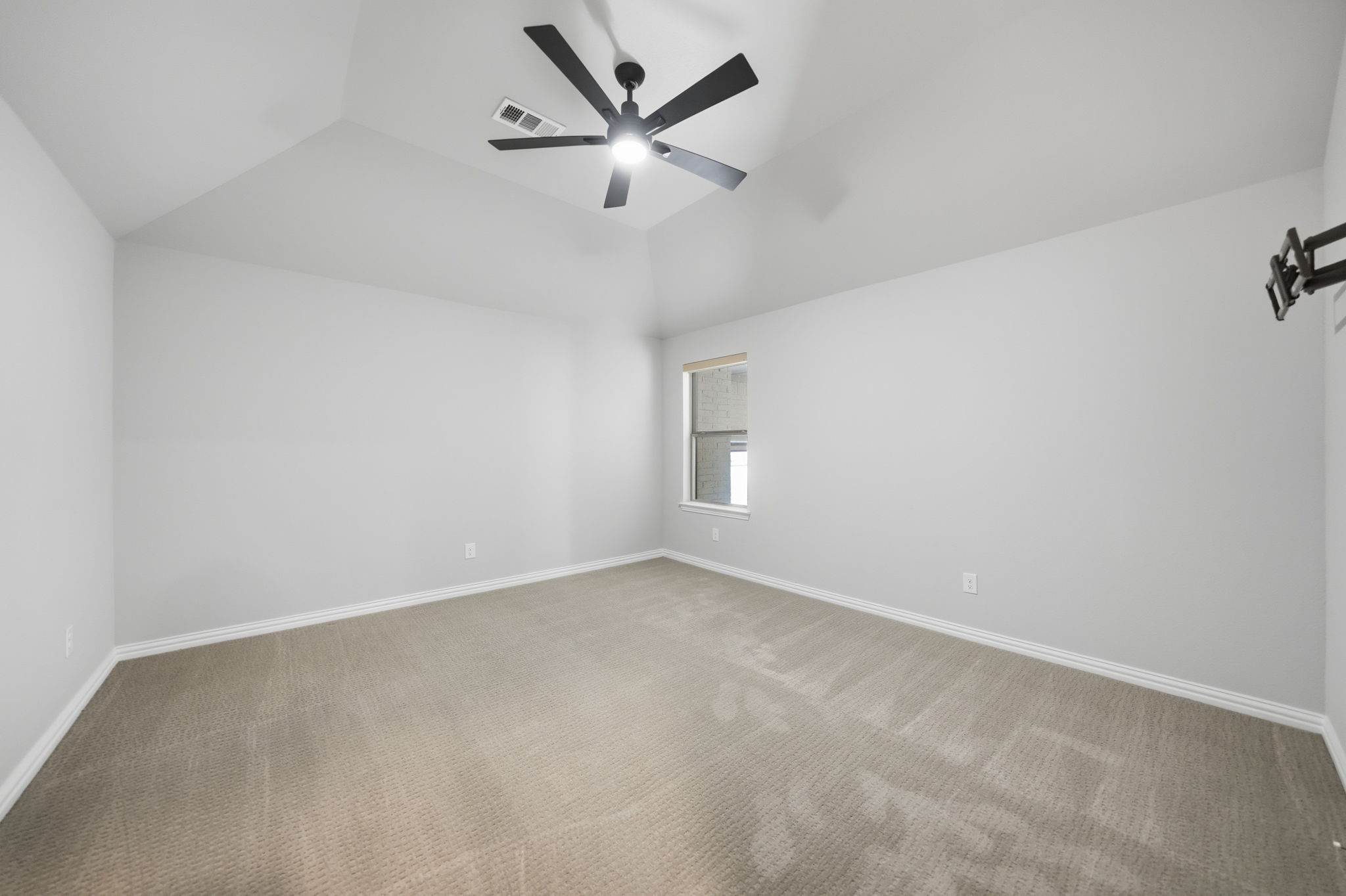 4200 Hidden Cove Road